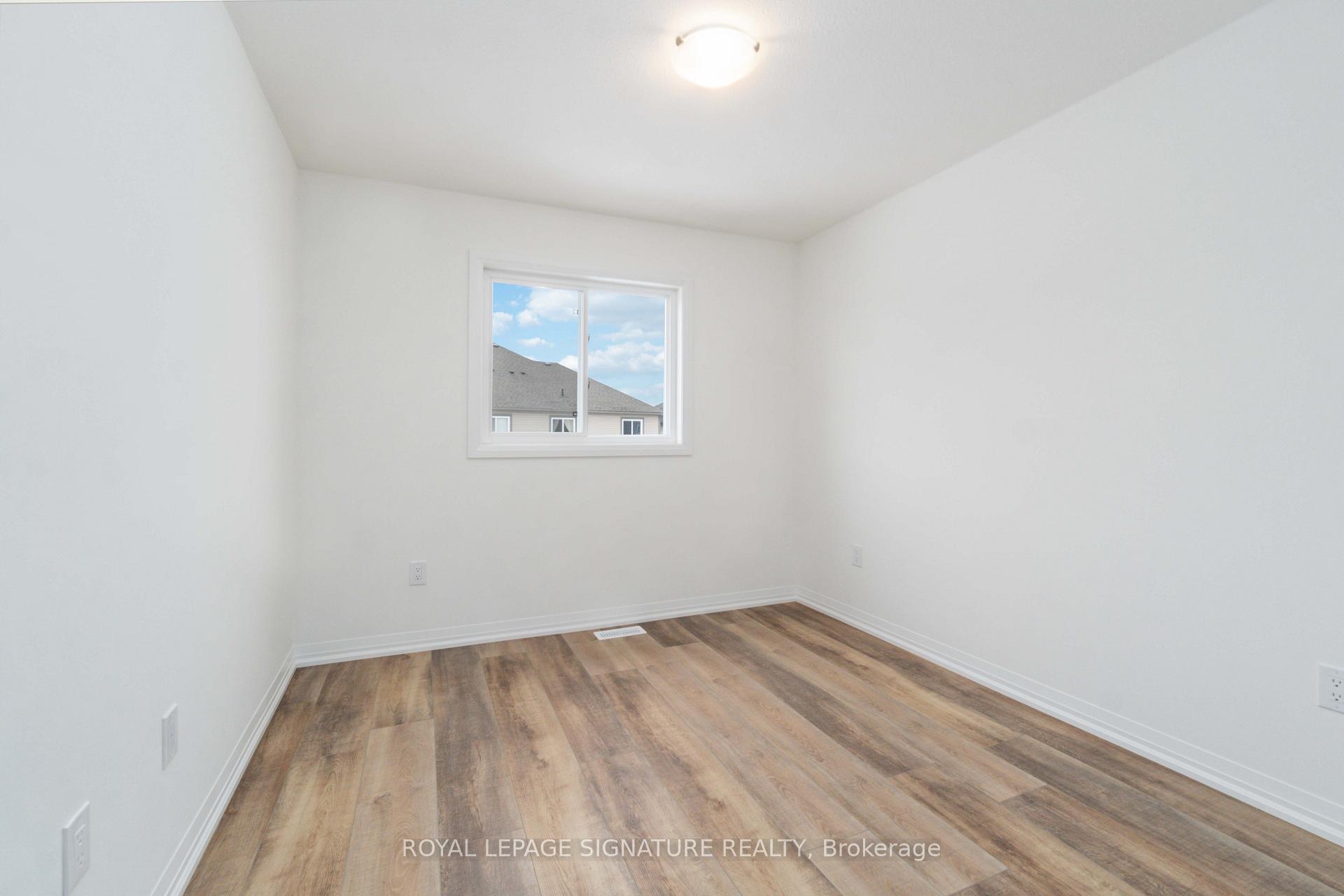 Photo 6 of 126 Bur Oak Drive, Thorold, Confederation Heights — HOMEH
