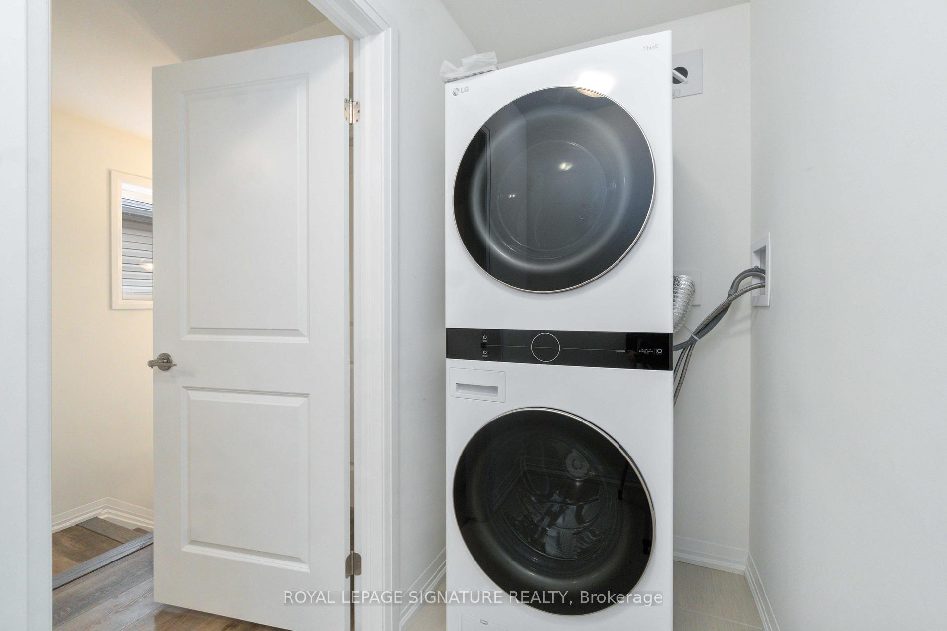 Photo 8 of 126 Bur Oak Drive, Thorold, Confederation Heights — HOMEH