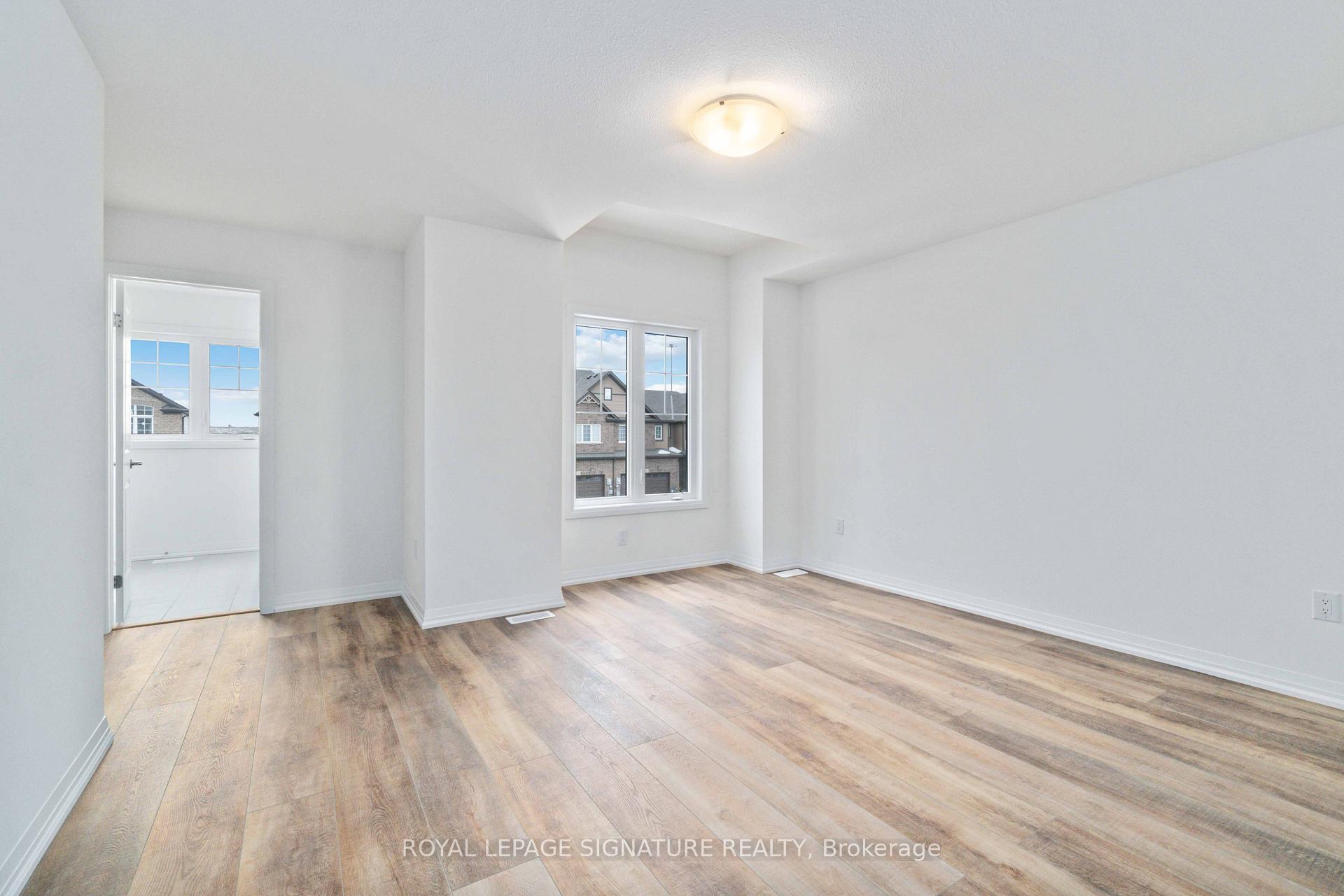 Photo 9 of 126 Bur Oak Drive, Thorold, Confederation Heights — HOMEH