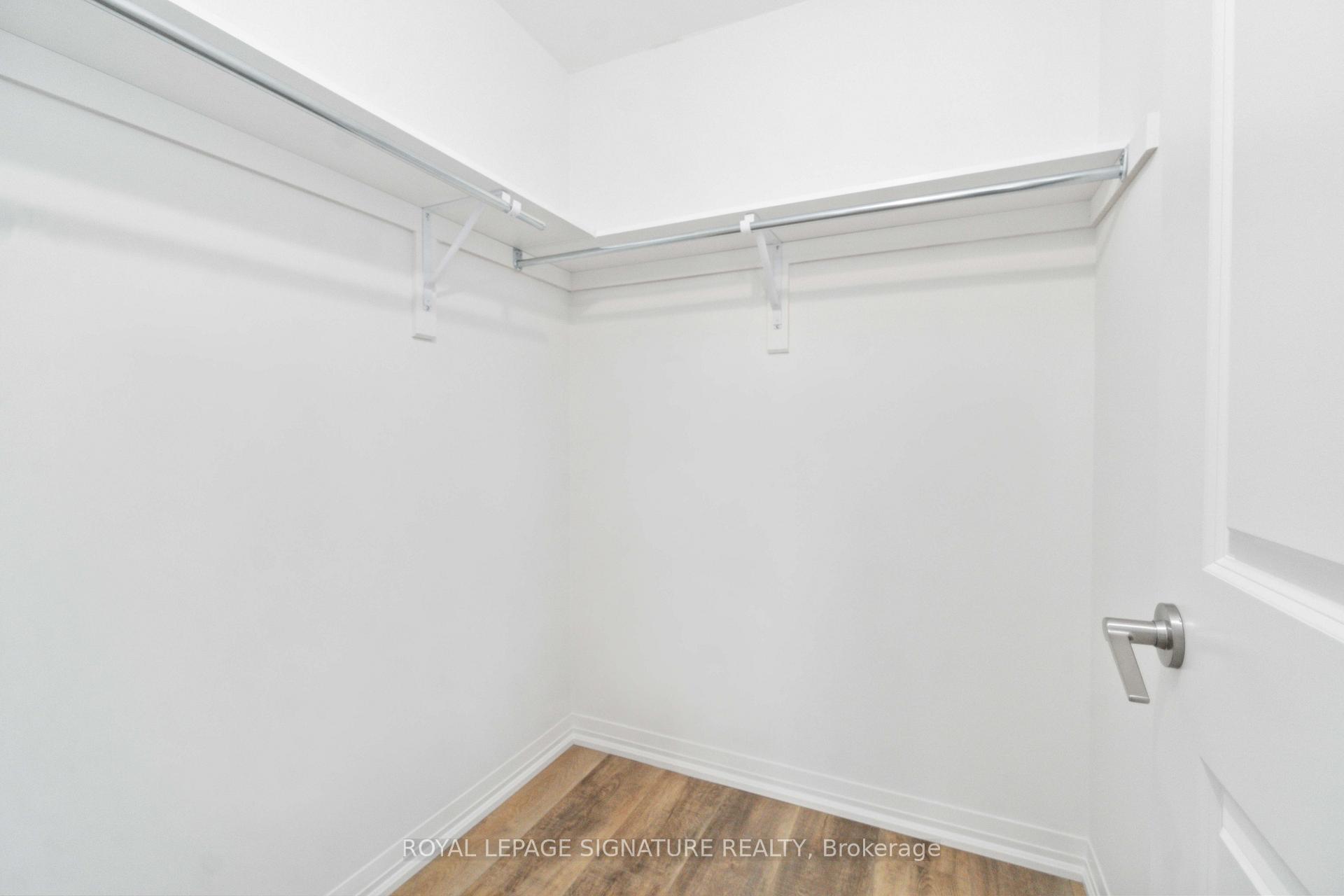 Photo 10 of 126 Bur Oak Drive, Thorold, Confederation Heights — HOMEH