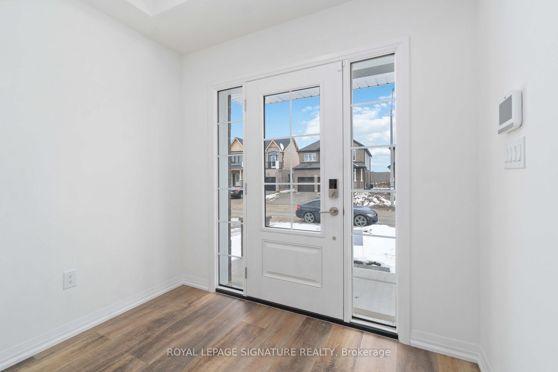 Photo 11 of 126 Bur Oak Drive, Thorold, Confederation Heights — HOMEH
