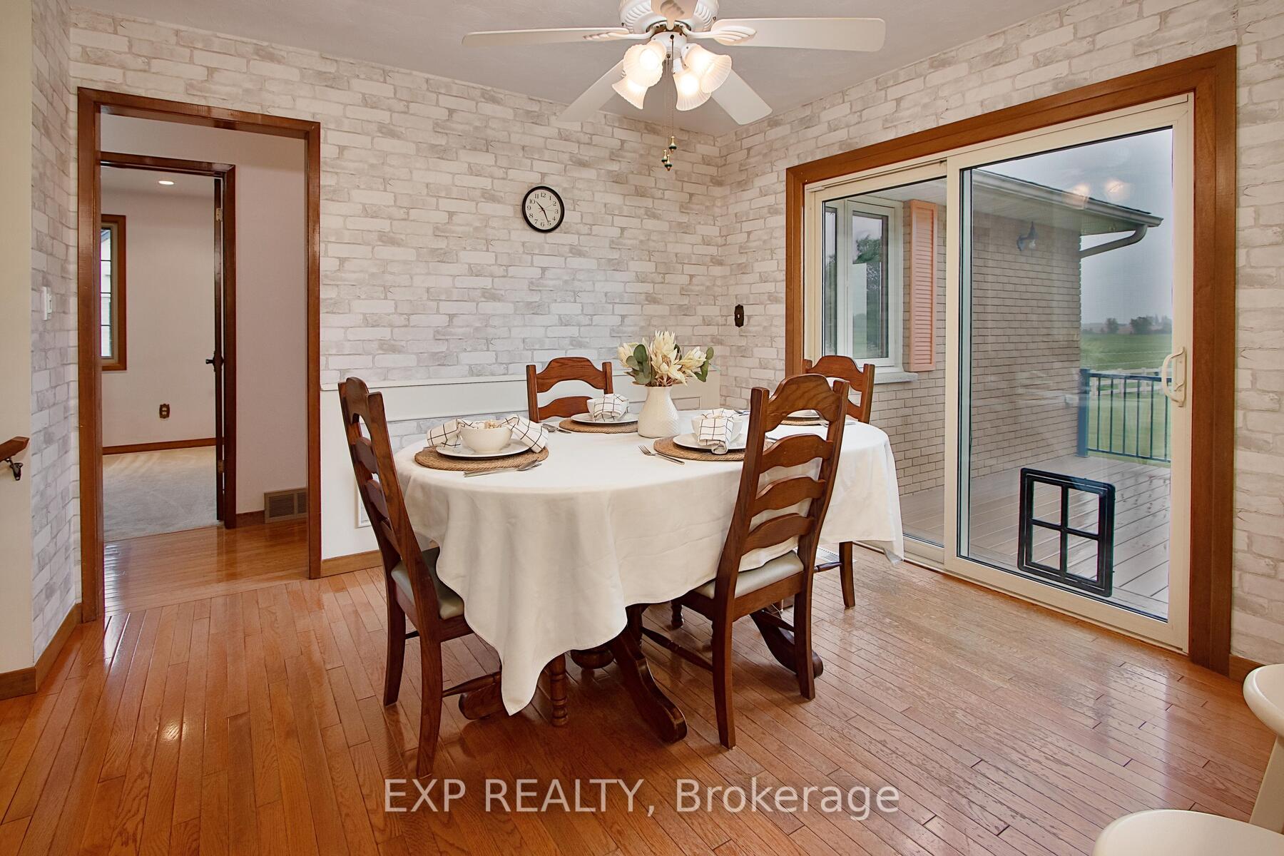 Photo 13 of 1265 Gladstone Drive, Thames Centre, Gladstone — HOMEH
