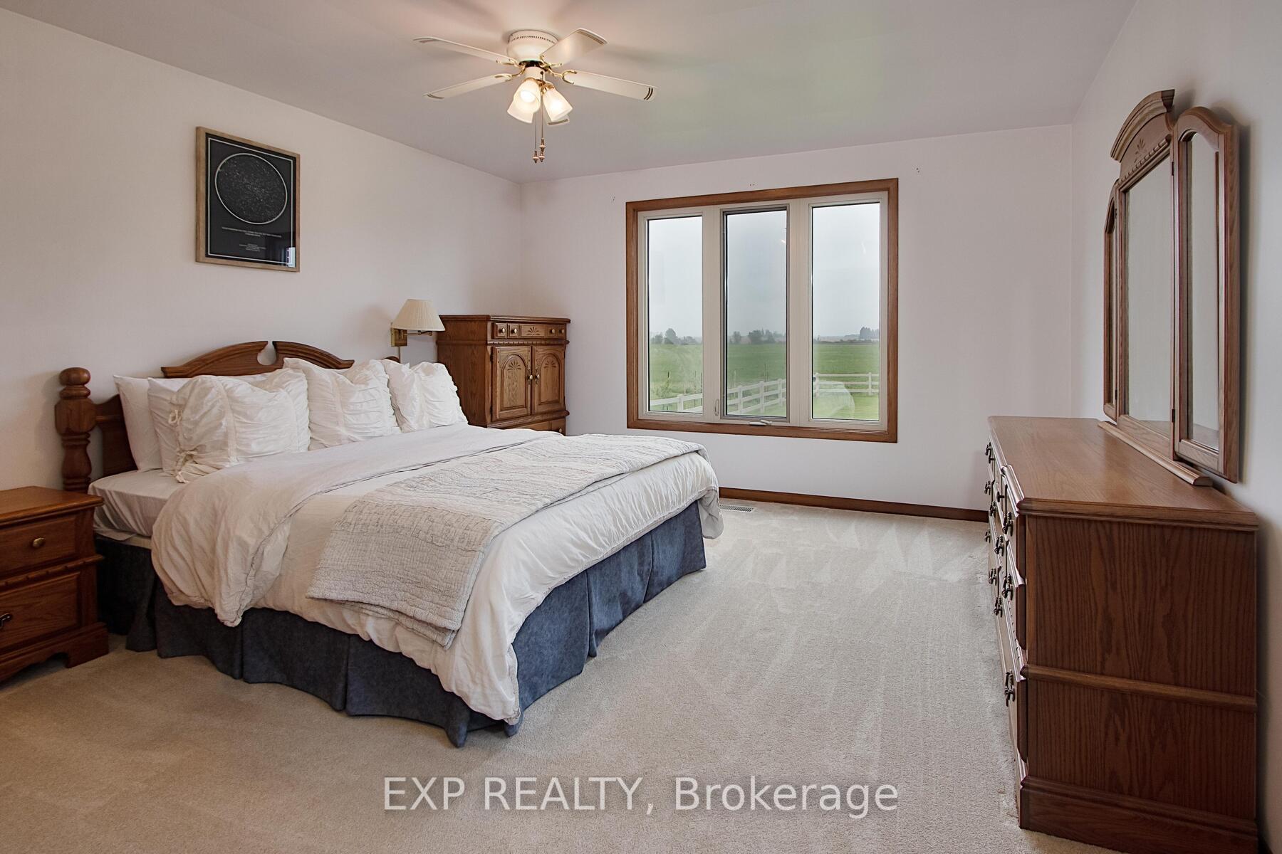 Photo 18 of 1265 Gladstone Drive, Thames Centre, Gladstone — HOMEH