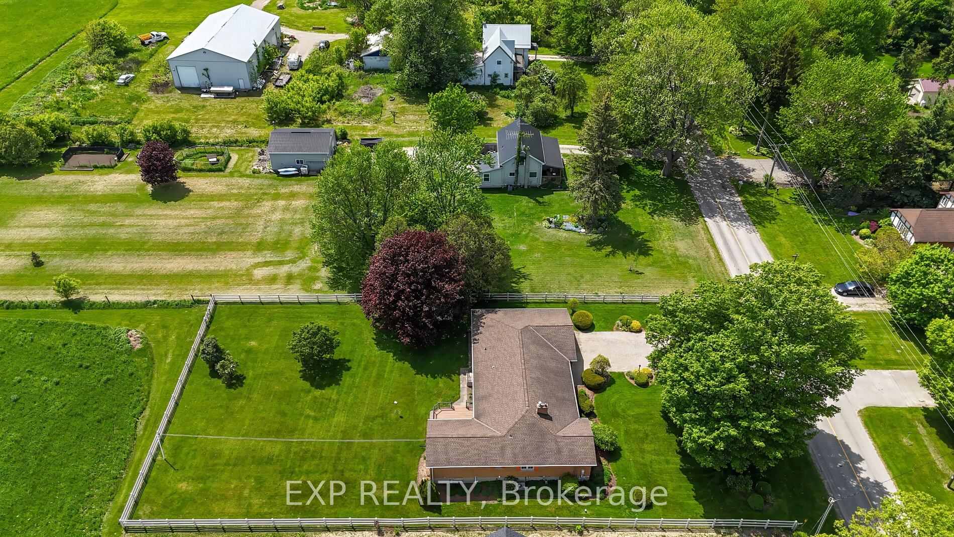 Photo 37 of 1265 Gladstone Drive, Thames Centre, Gladstone — HOMEH