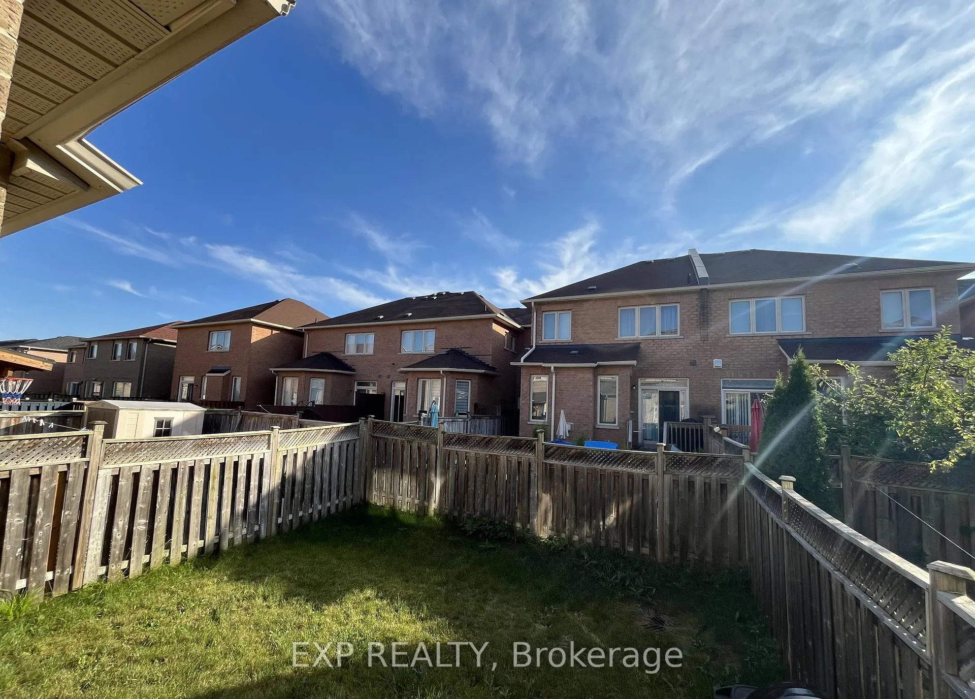 Photo 16 of 36 Frostbite Lane, Brampton, Sandringham-Wellington — HOMEH