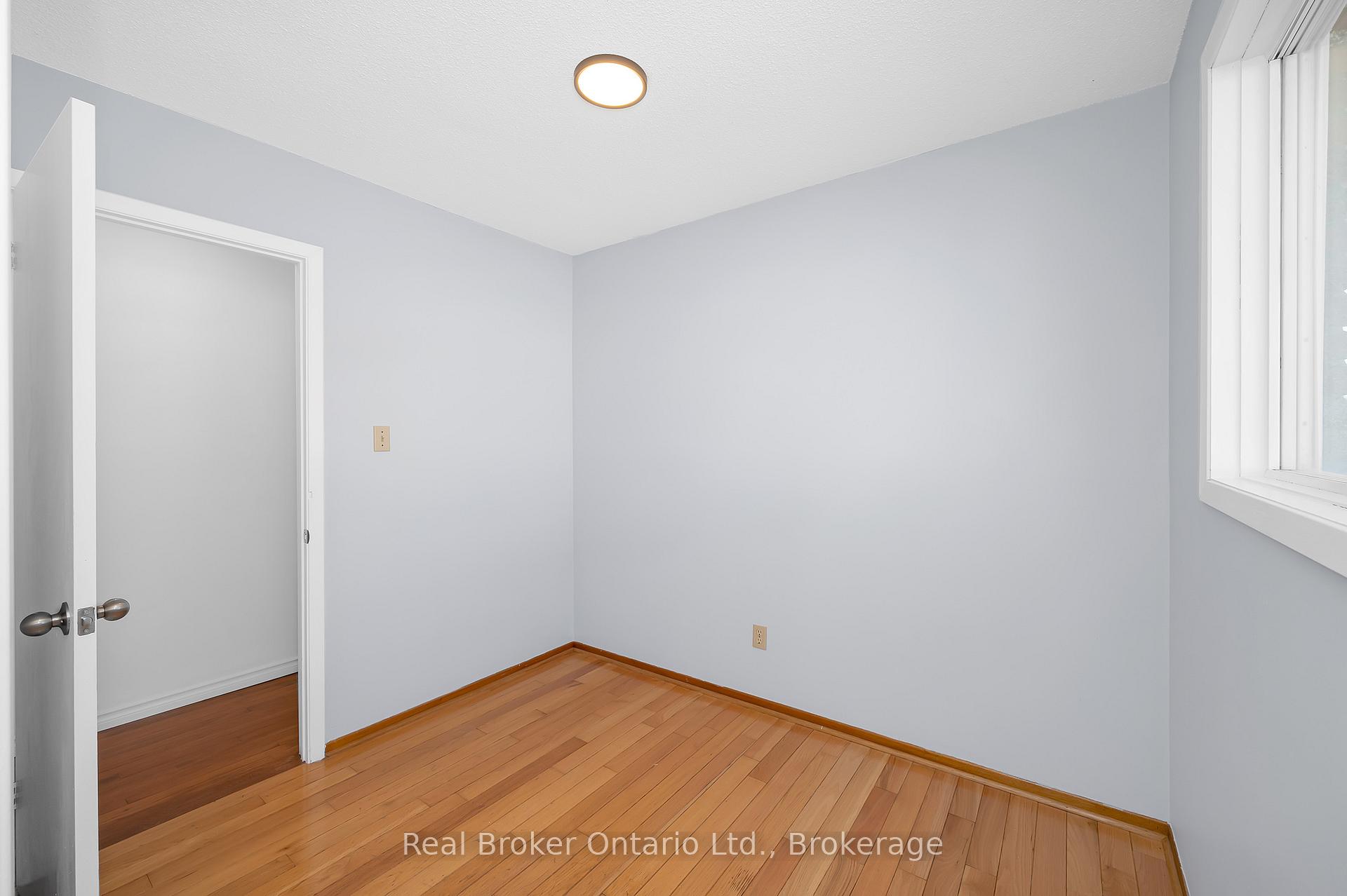 Photo 14 of 82 Lampman Crescent, Thorold, Confederation Heights — HOMEH