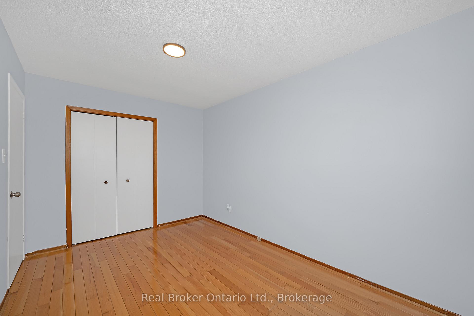 Photo 18 of 82 Lampman Crescent, Thorold, Confederation Heights — HOMEH