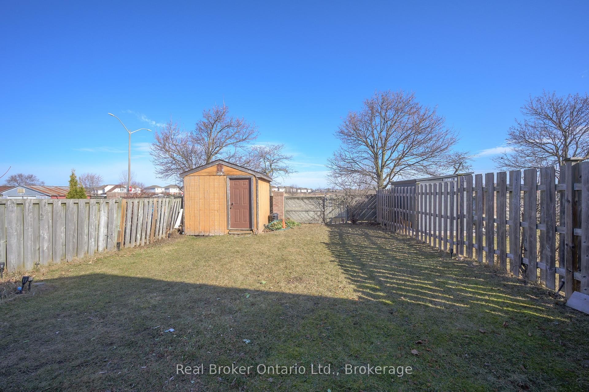 Photo 27 of 82 Lampman Crescent, Thorold, Confederation Heights — HOMEH