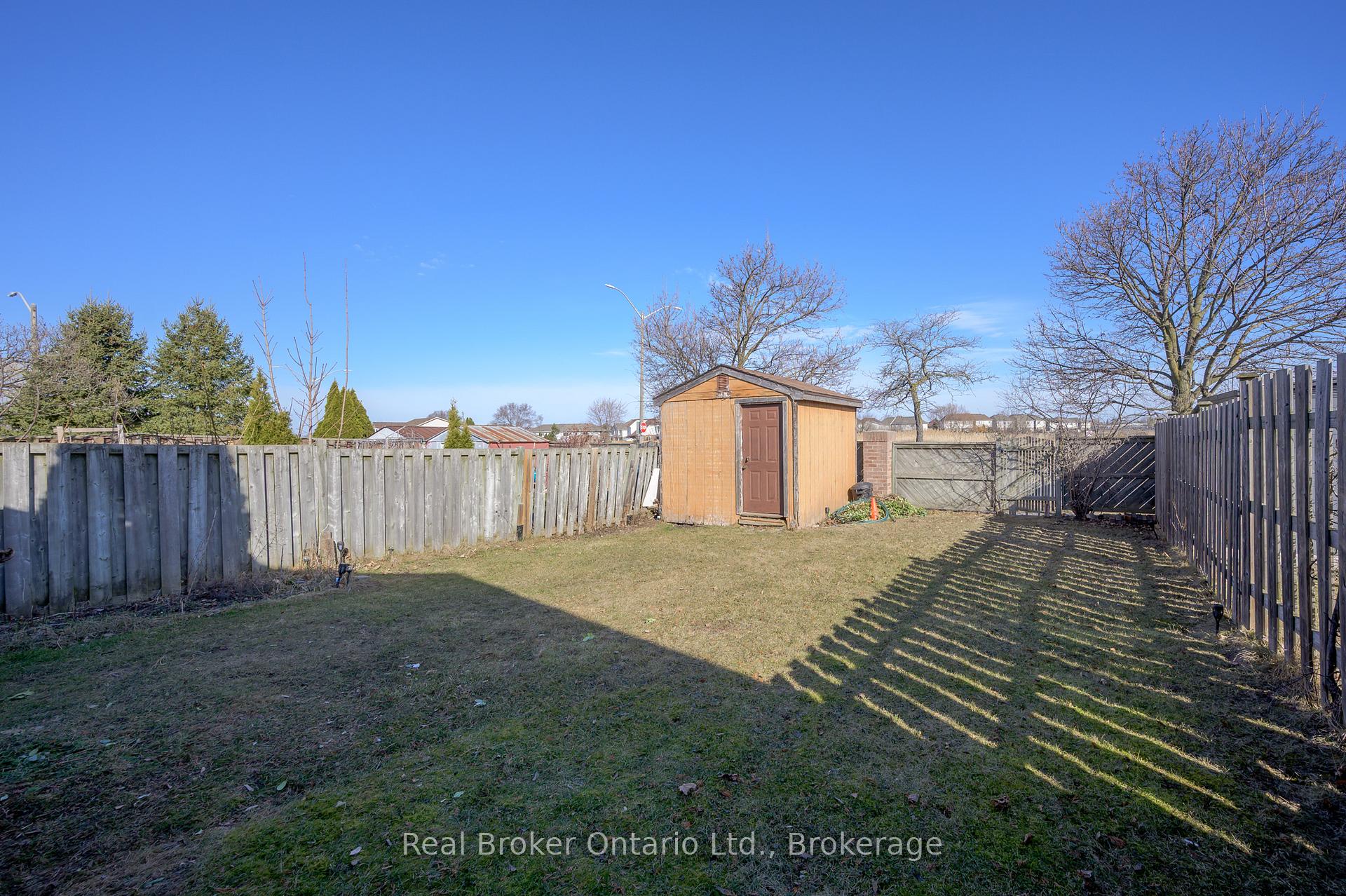 Photo 28 of 82 Lampman Crescent, Thorold, Confederation Heights — HOMEH