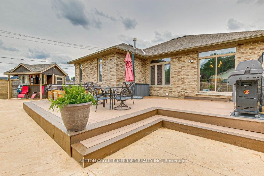 Photo 13 of 2 Brooker Trail, Thames Centre, Thorndale — HOMEH