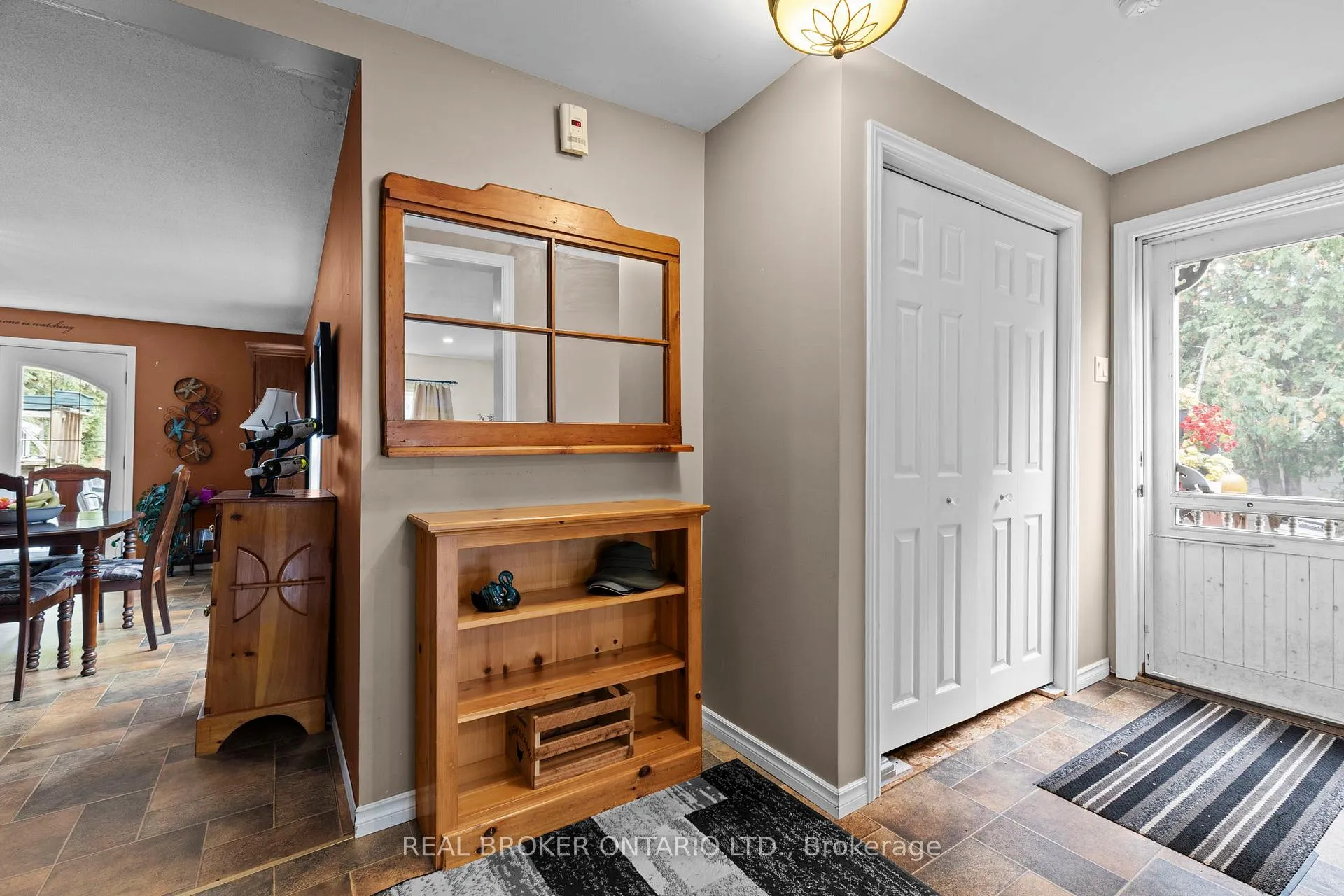 Photo 4 of 15 Lovejoy Street, Tay, Victoria Harbour — HOMEH