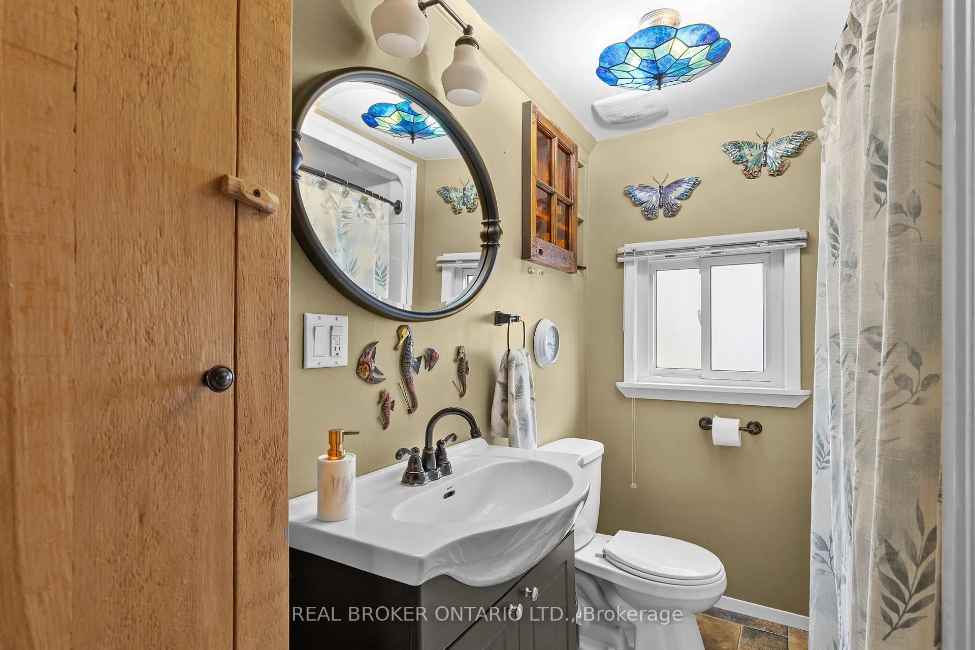 Photo 21 of 15 Lovejoy Street, Tay, Victoria Harbour — HOMEH