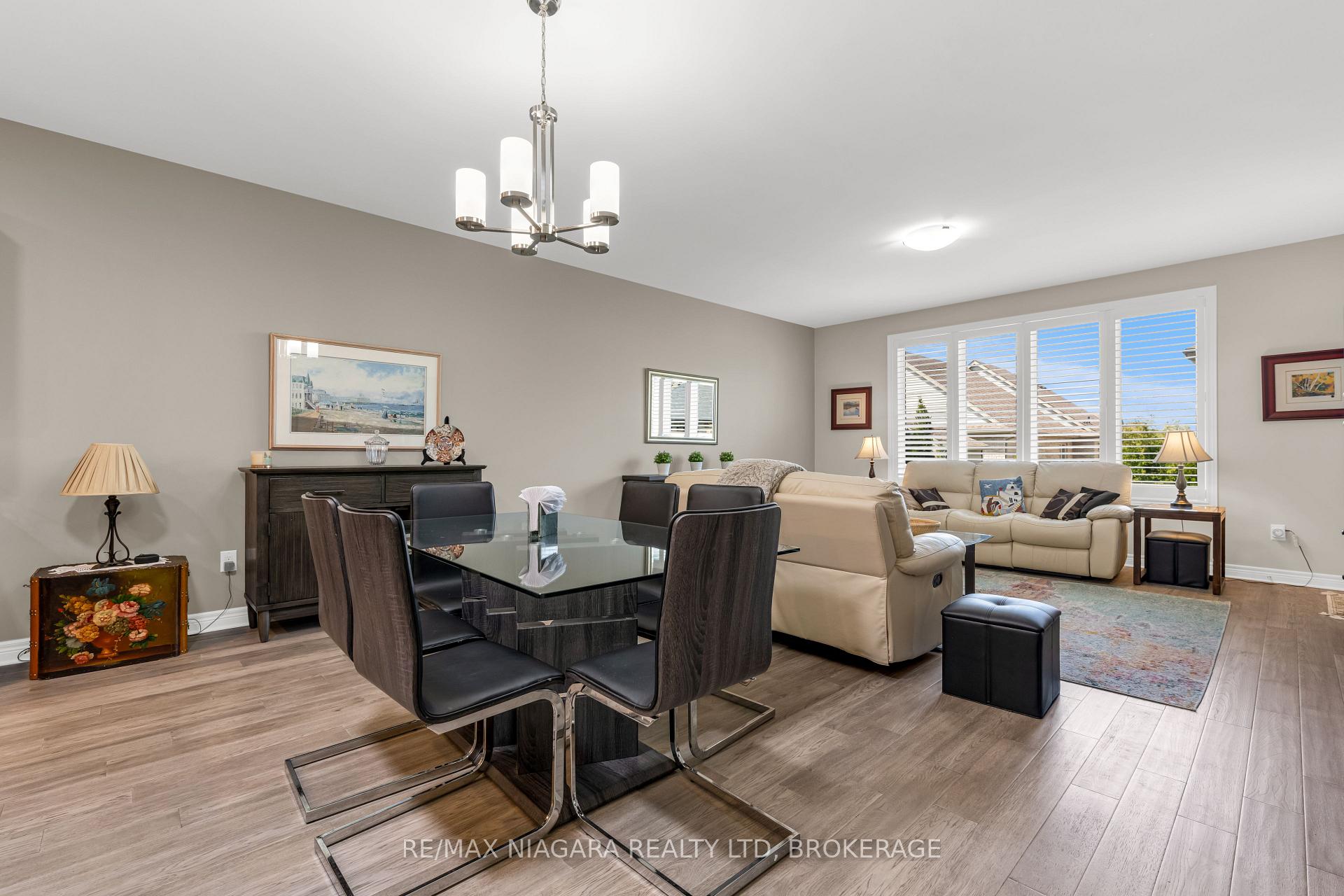 Photo 5 of 40 Campbell Street, Thorold, Hurricane/Merrittville — HOMEH