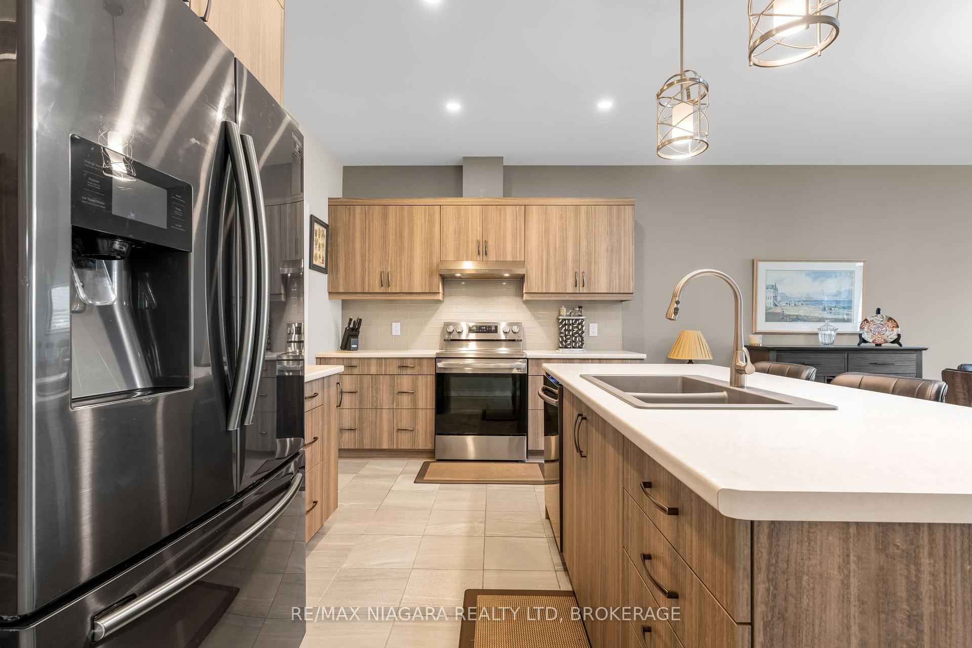 Photo 13 of 40 Campbell Street, Thorold, Hurricane/Merrittville — HOMEH