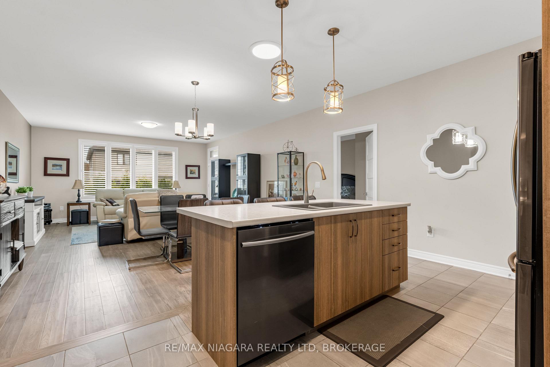 Photo 14 of 40 Campbell Street, Thorold, Hurricane/Merrittville — HOMEH