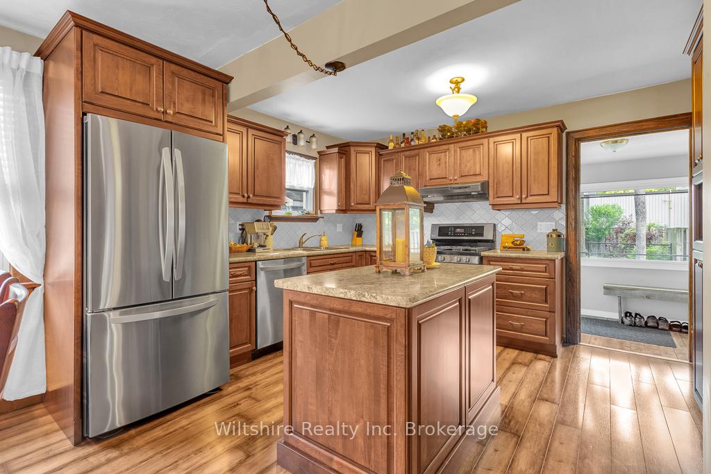 Photo 7 of 57 Potters Road, Tillsonburg — HOMEH