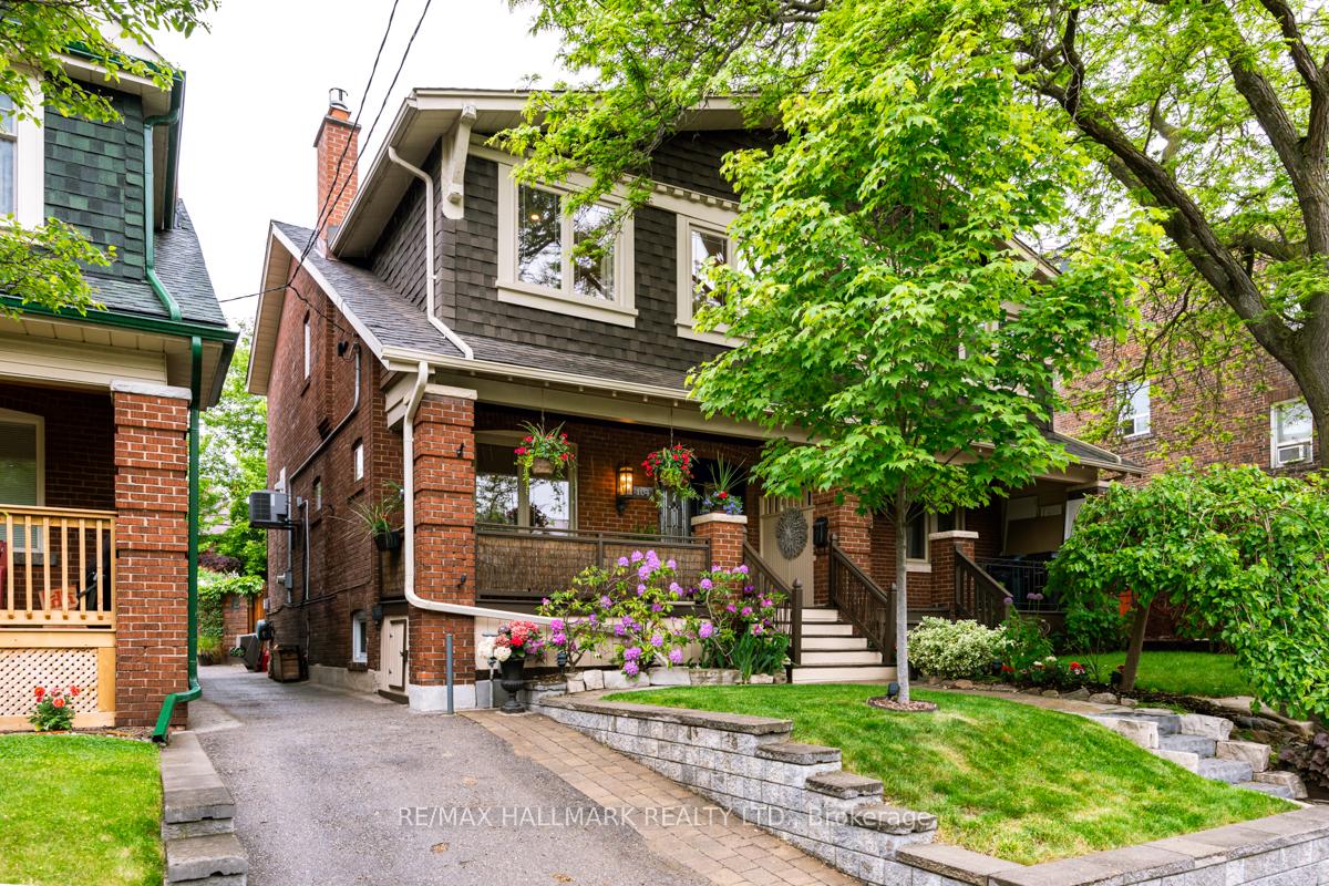 Front of 104 Scarboro Beach Boulevard