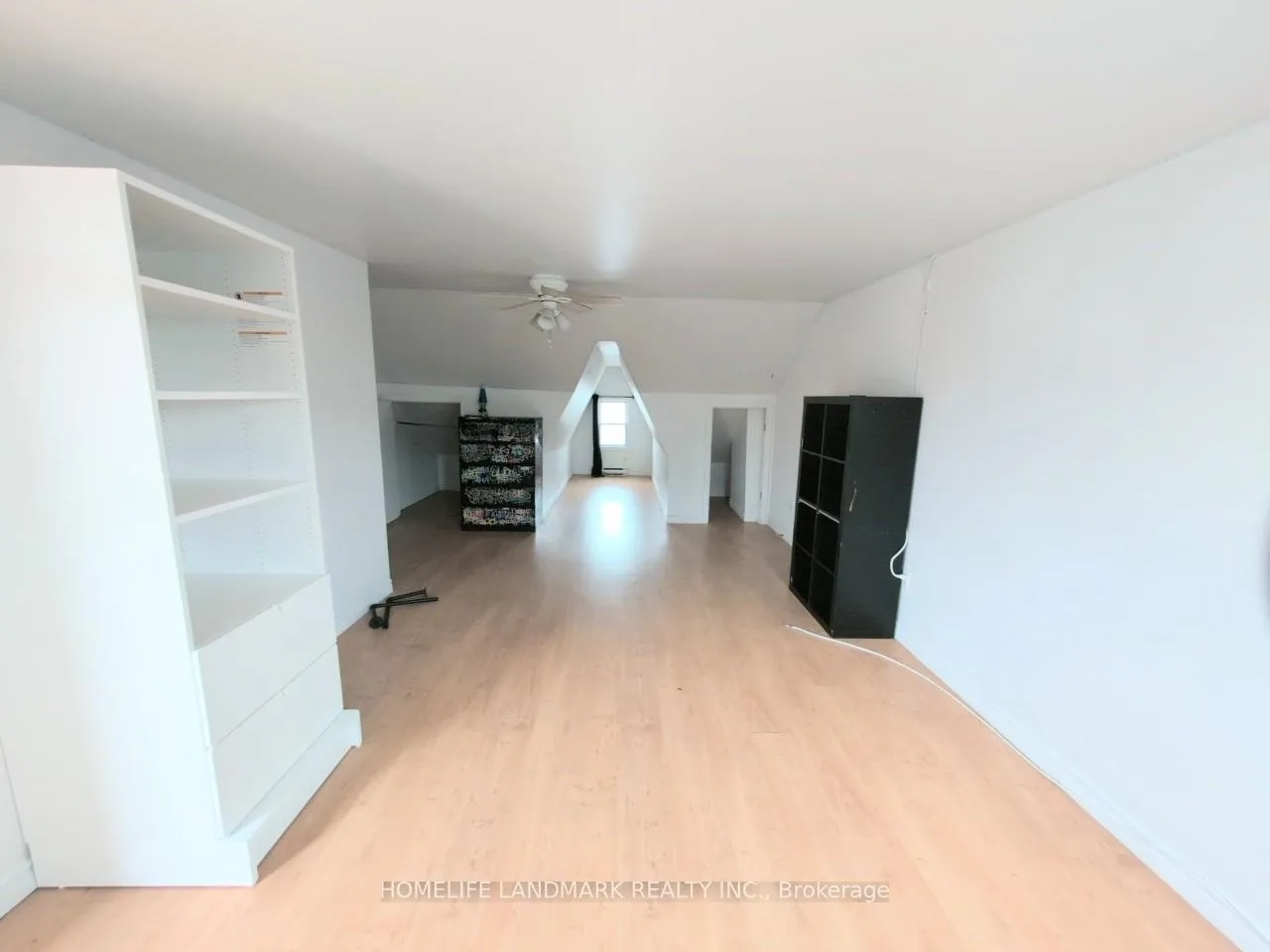 Photo 11 of Unit 2nd&3rd, 26 Lippincott Street, Toronto, Kensington-Chinatown — HOMEH