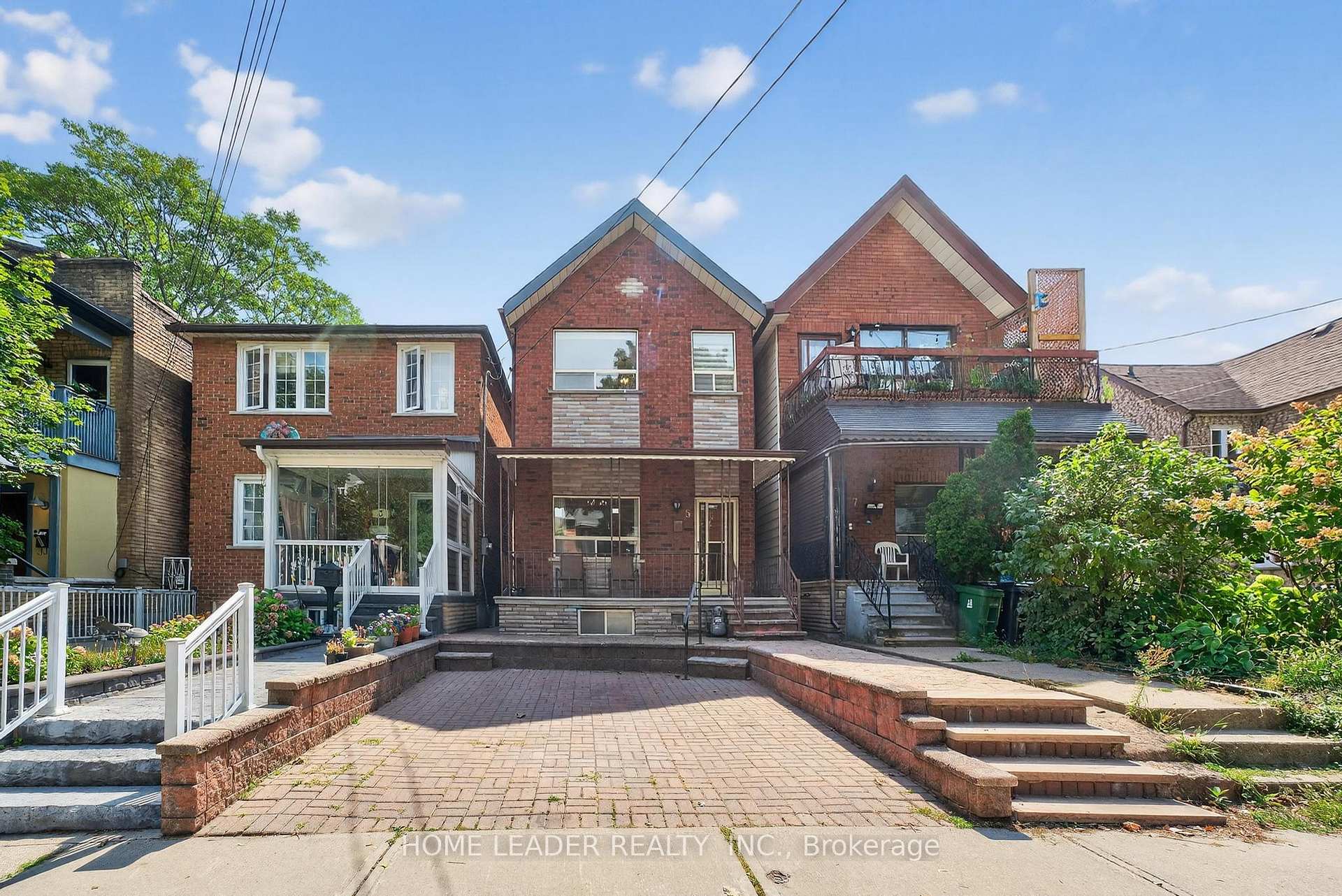Front of 5 Lindsey Avenue