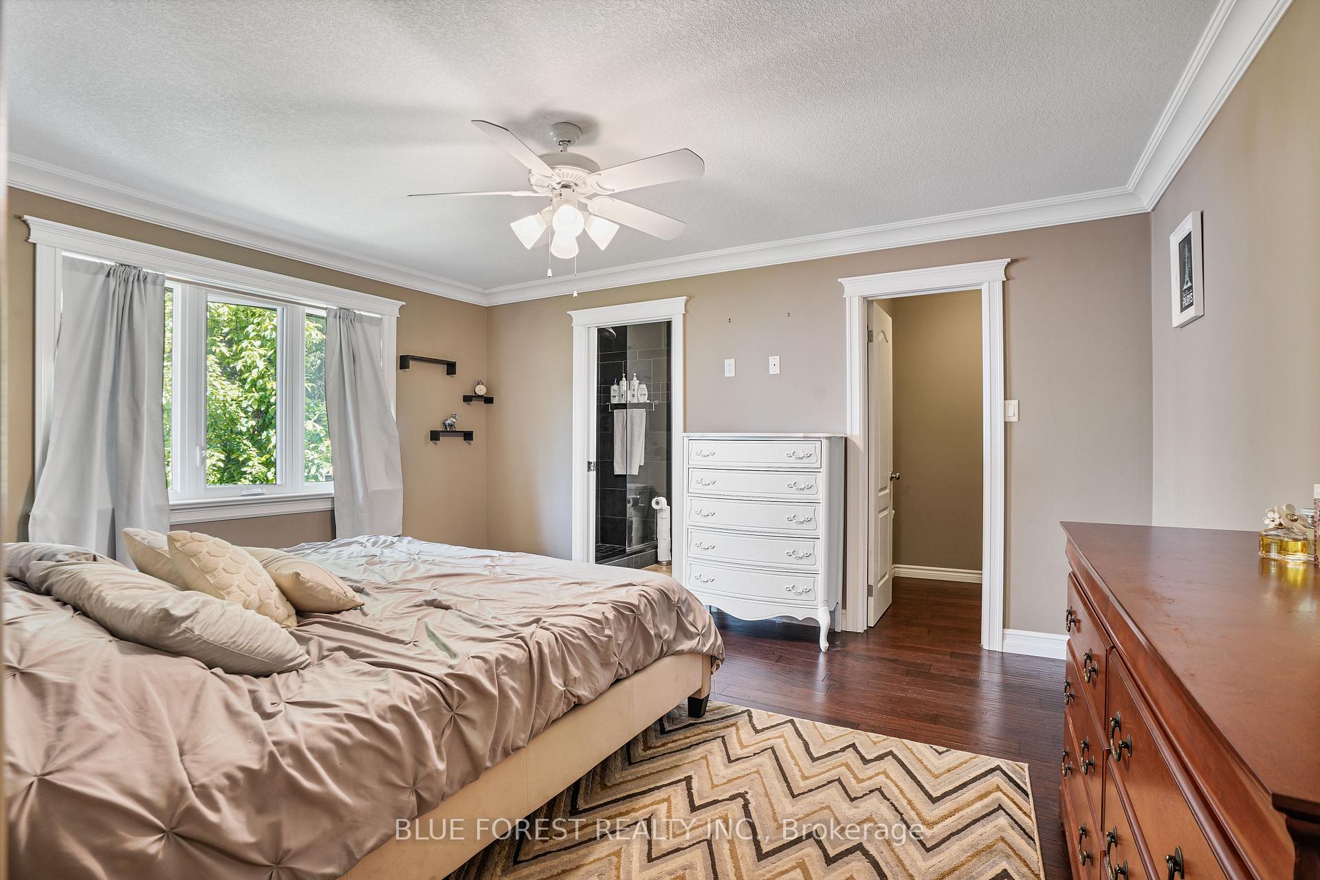 Photo 18 of 22 Village Gate Crescent, Thames Centre, Dorchester — HOMEH