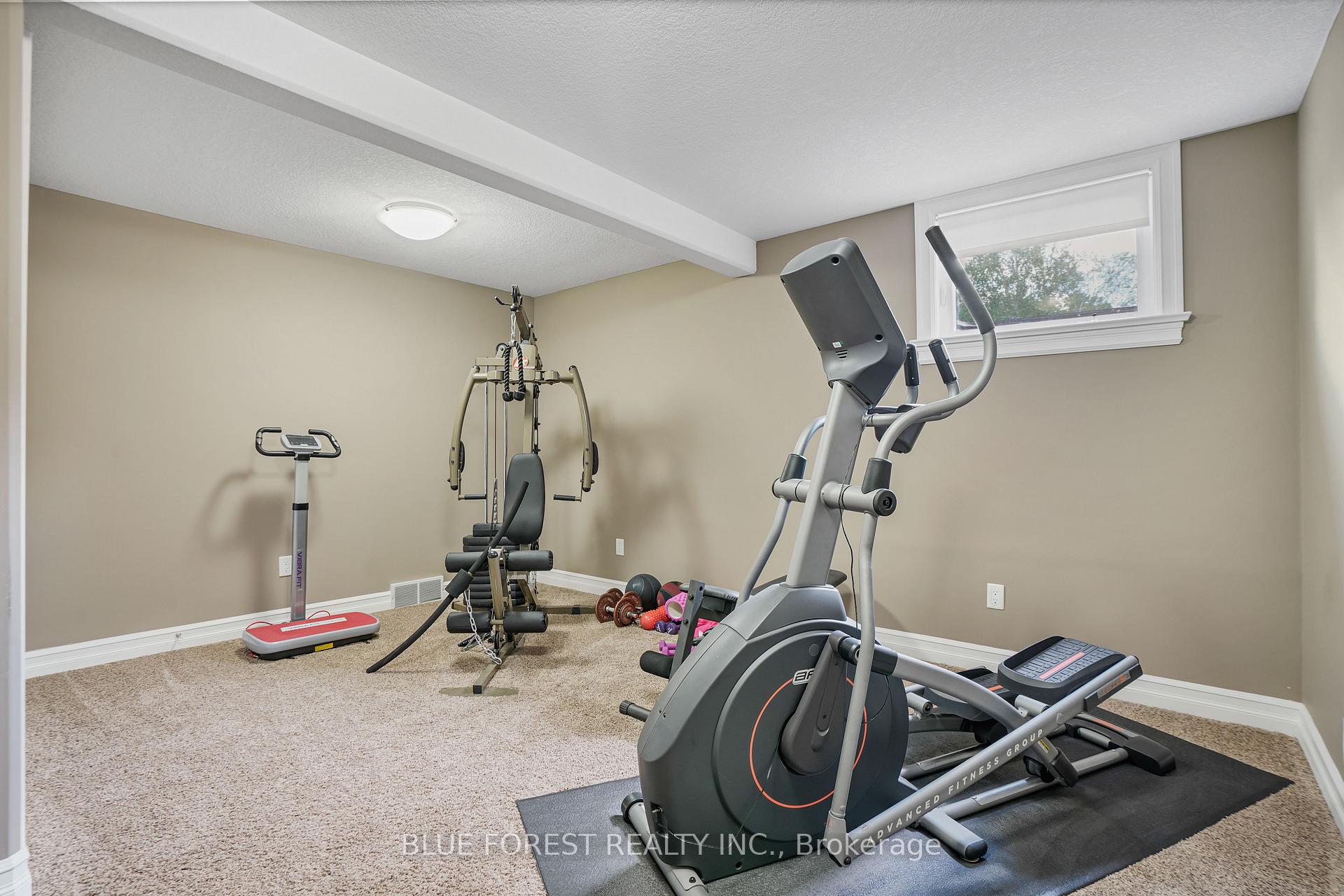 Photo 35 of 22 Village Gate Crescent, Thames Centre, Dorchester — HOMEH
