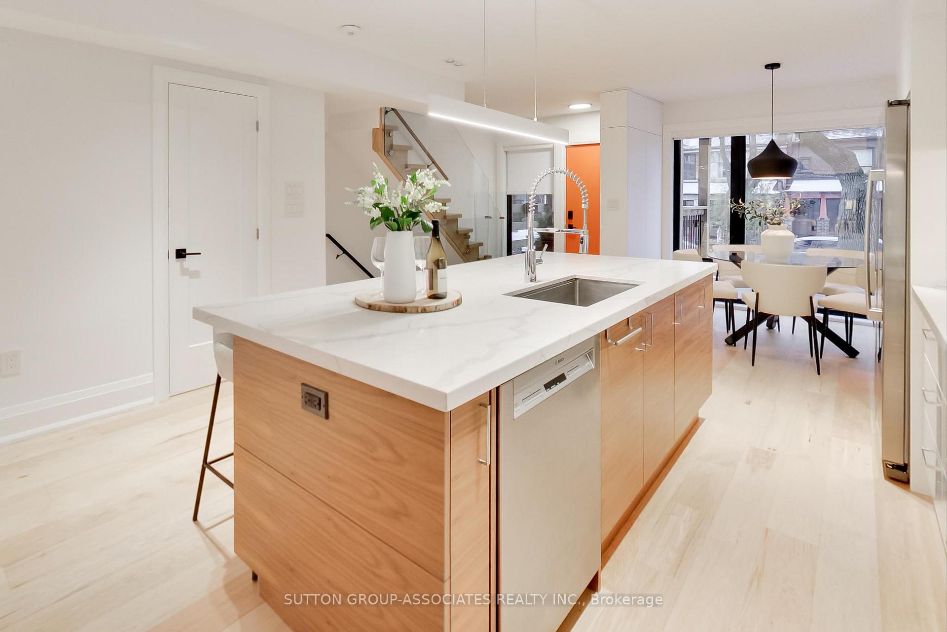 Photo 9 of 130 Benson Avenue, Toronto, Wychwood — HOMEH