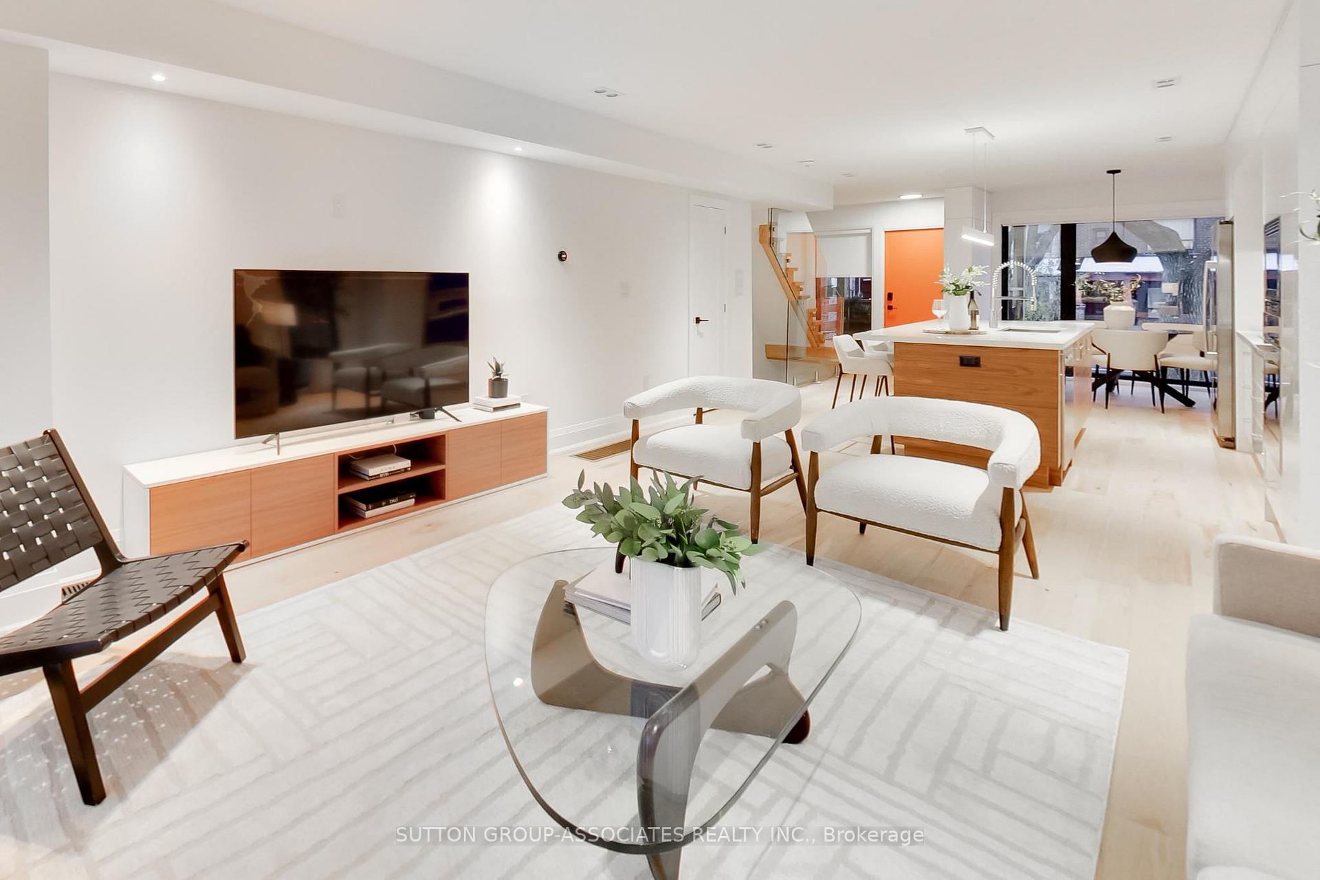 Photo 13 of 130 Benson Avenue, Toronto, Wychwood — HOMEH