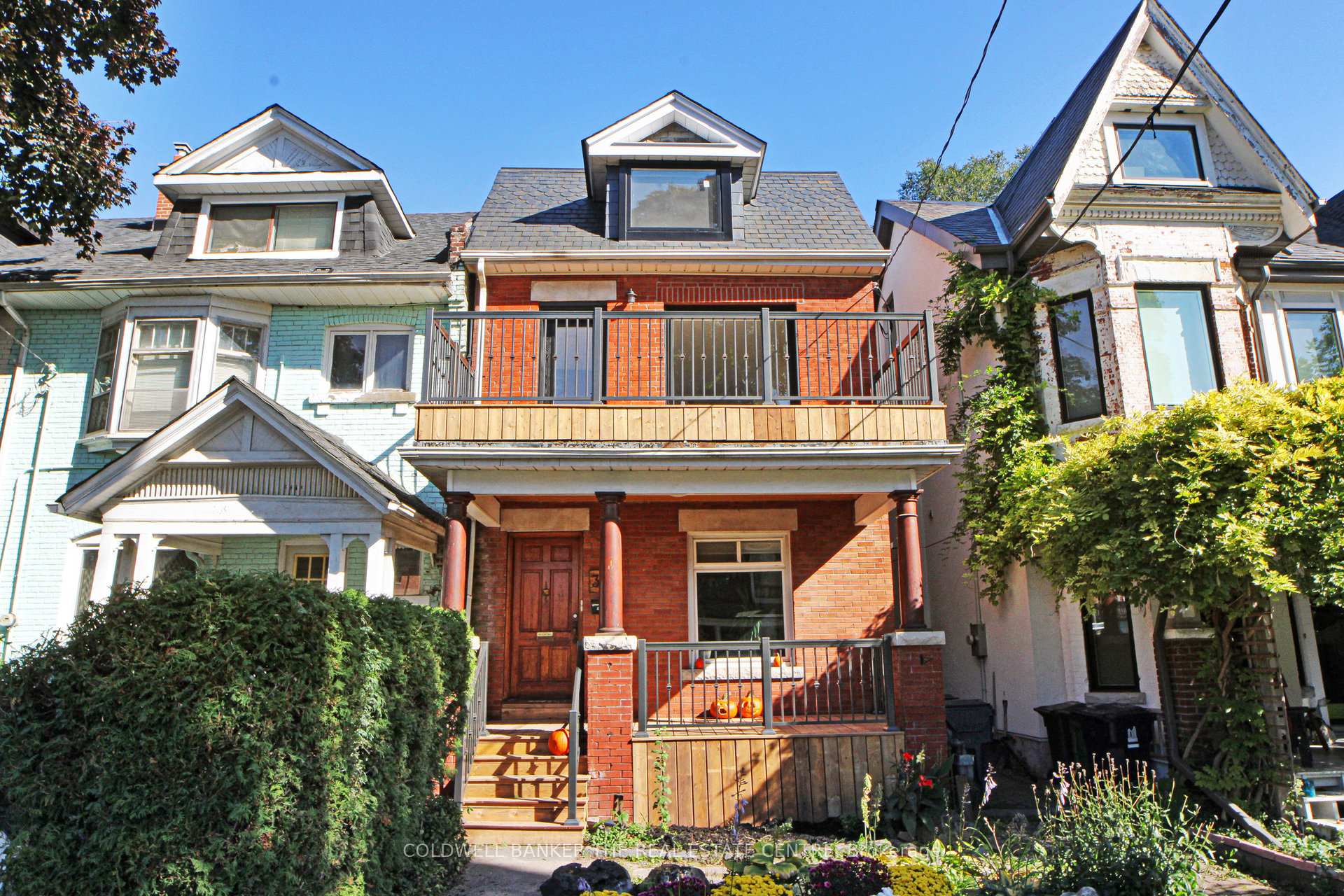 Front of 351 Clinton Street