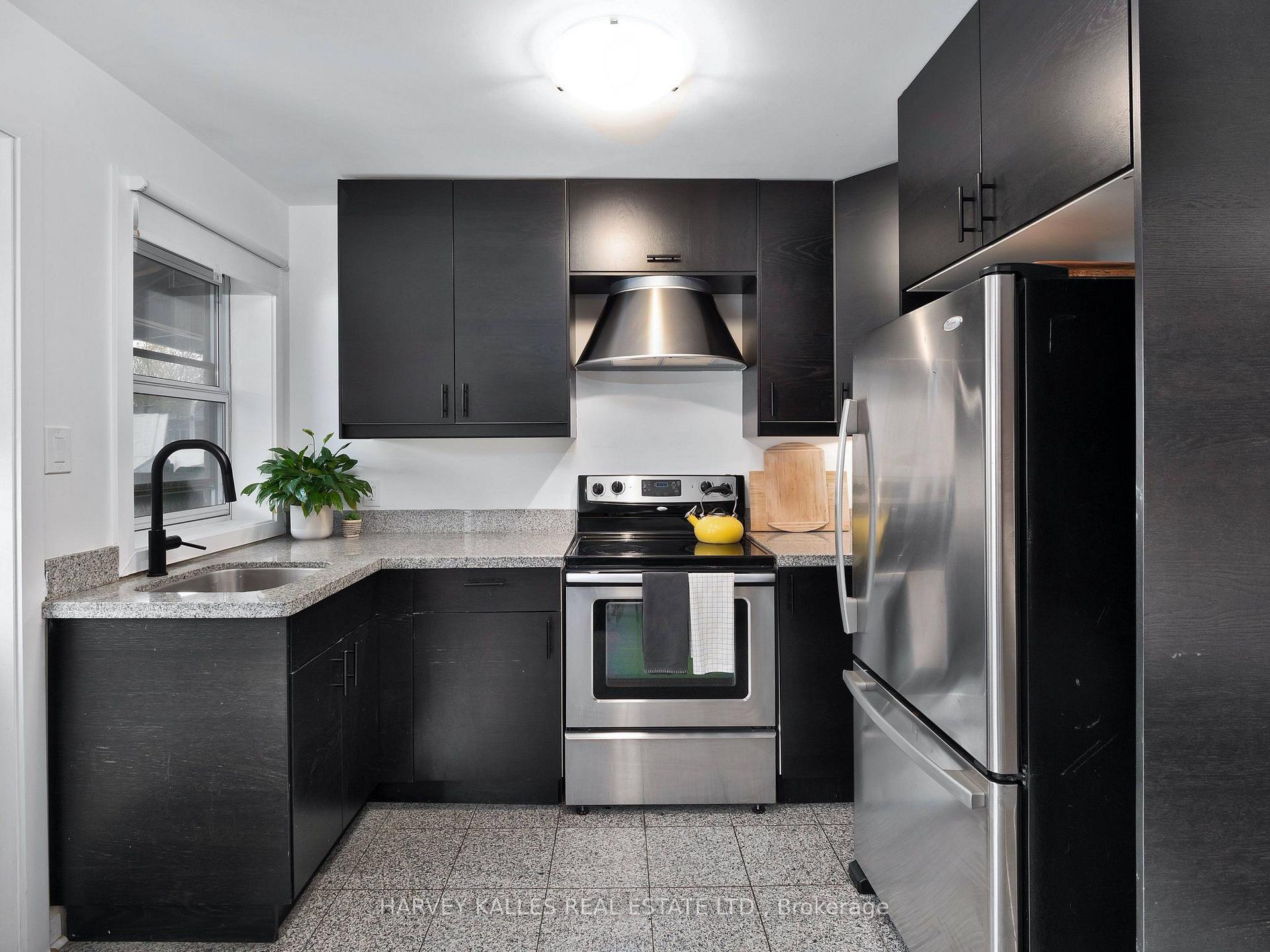Photo 5 of 1406 Danforth Avenue, Toronto, Danforth — HOMEH