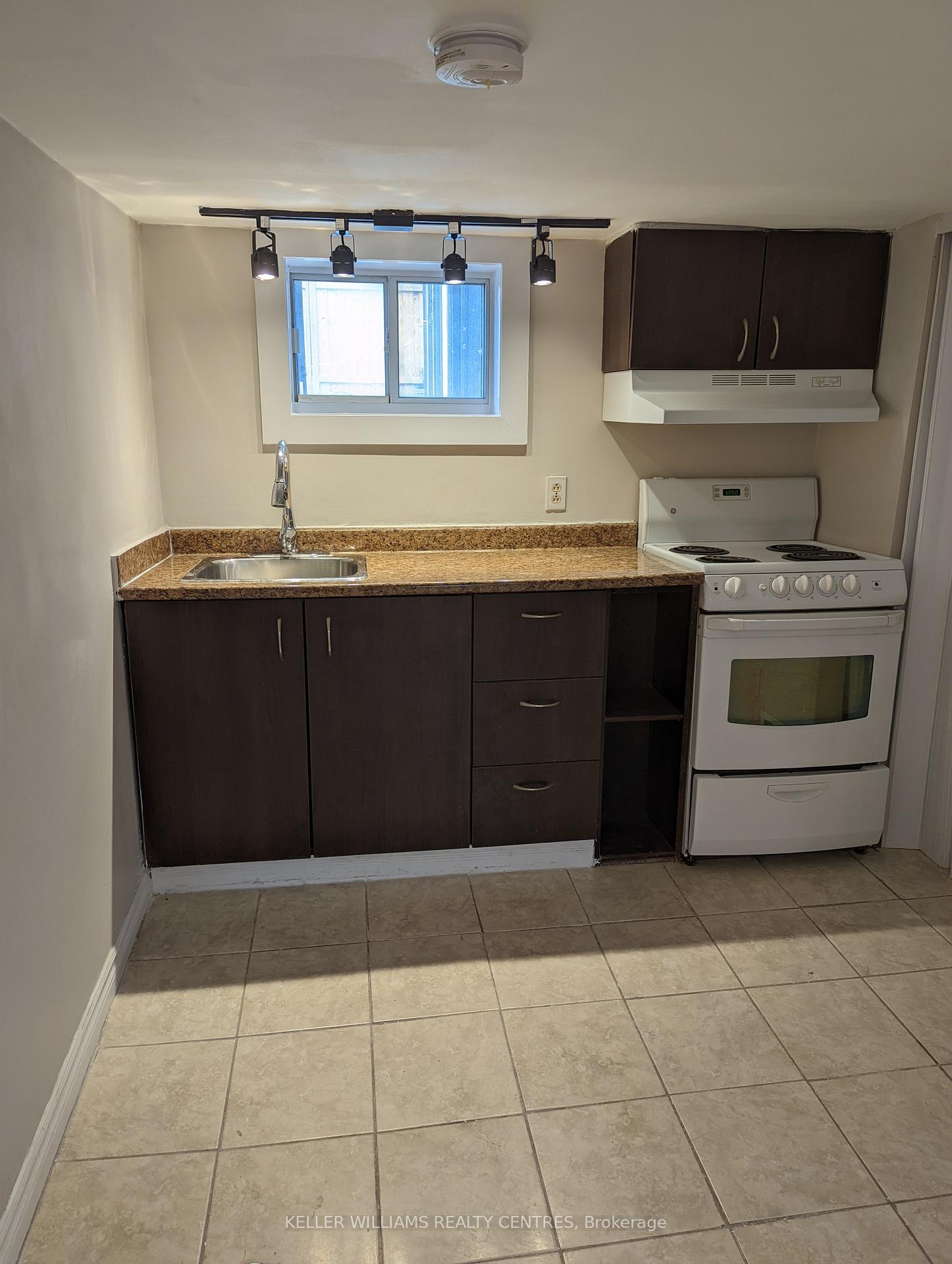 Photo 8 of Unit Lower, 113 Osborne Avenue, Toronto, East End-Danforth — HOMEH