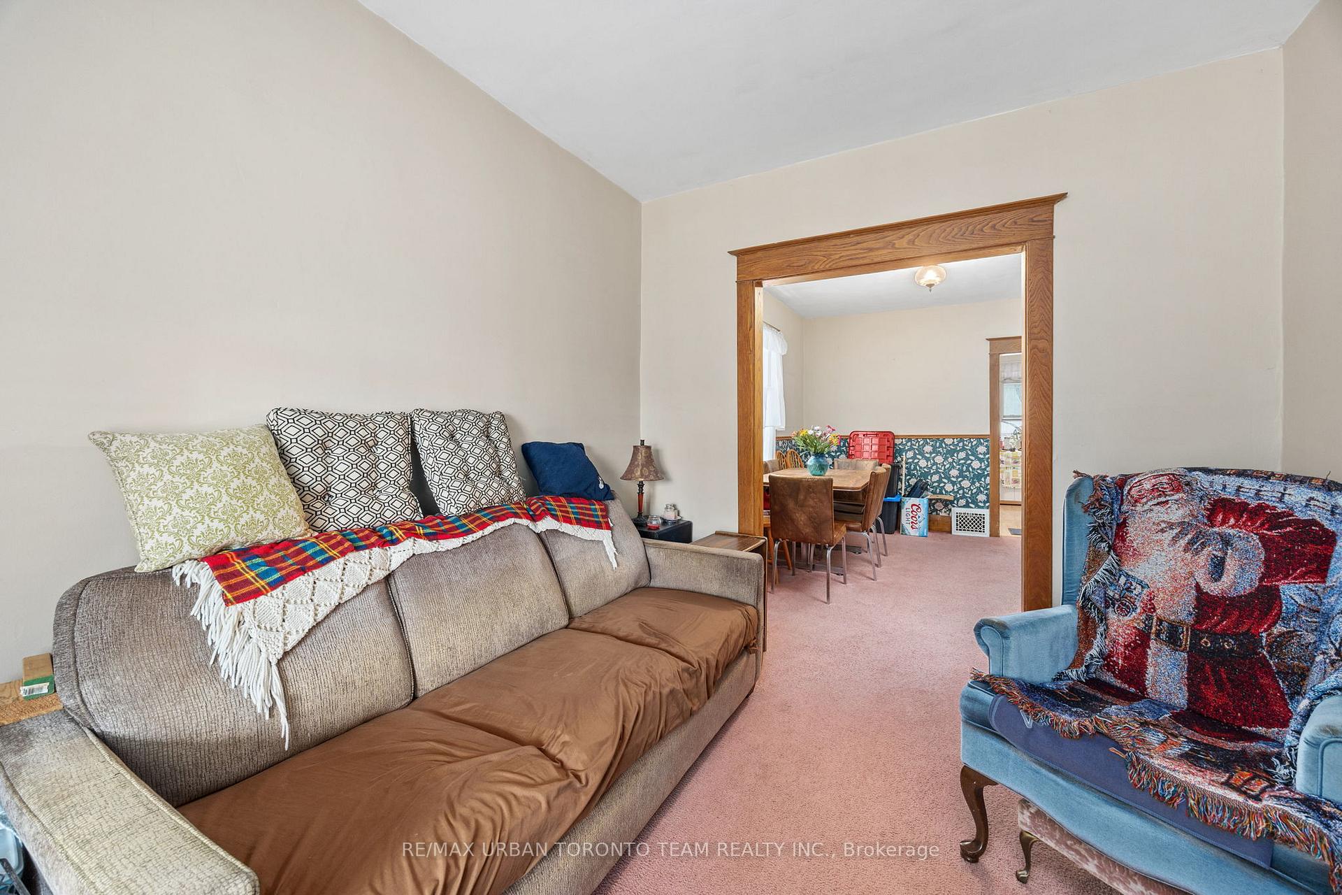 Photo 5 of 101 Hillingdon Avenue, Toronto, Woodbine Corridor — HOMEH