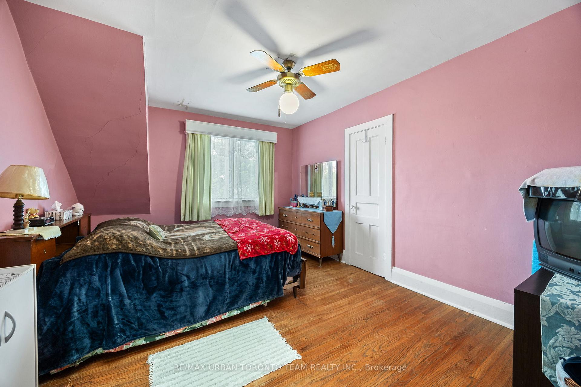 Photo 19 of 101 Hillingdon Avenue, Toronto, Woodbine Corridor — HOMEH