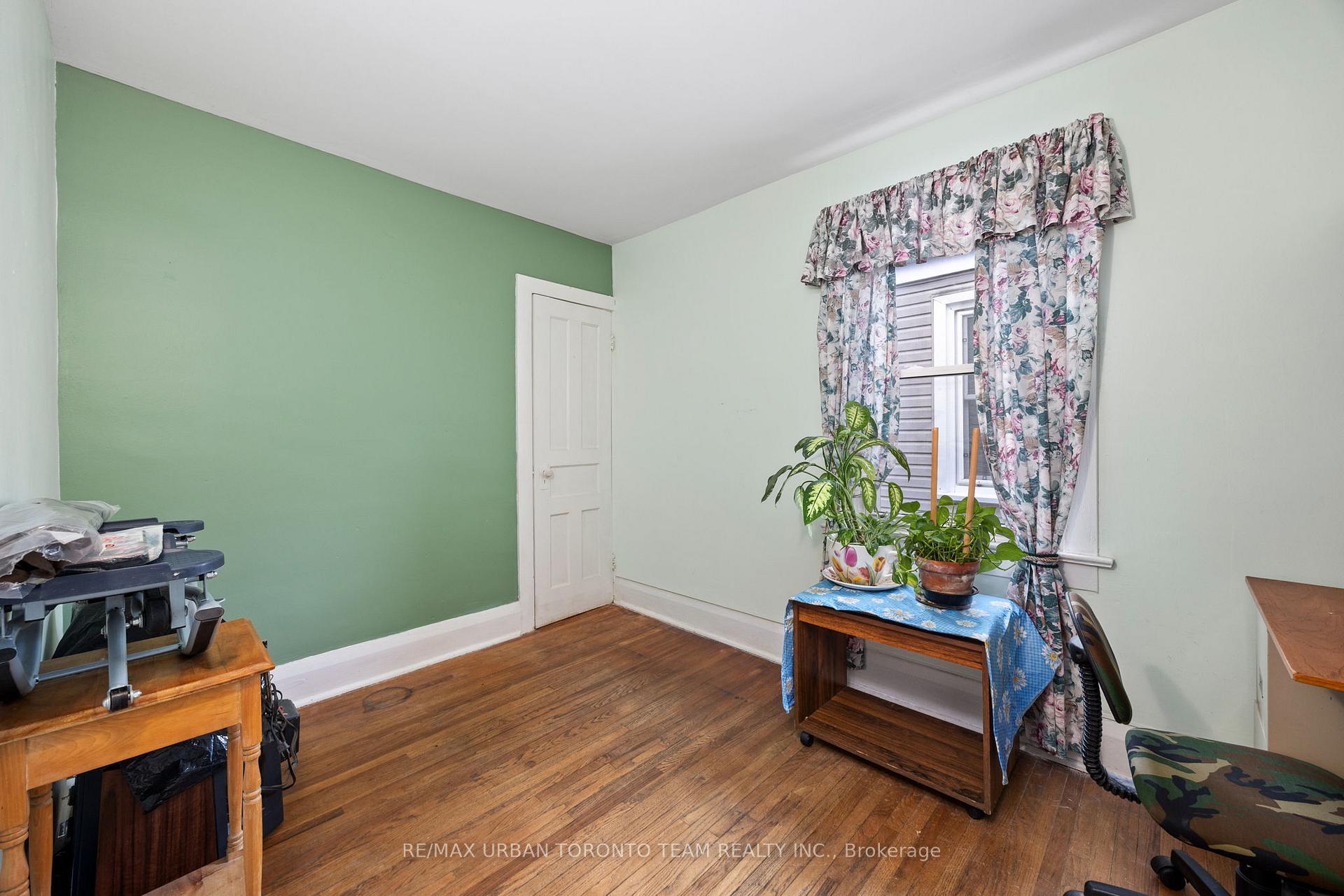 Photo 21 of 101 Hillingdon Avenue, Toronto, Woodbine Corridor — HOMEH