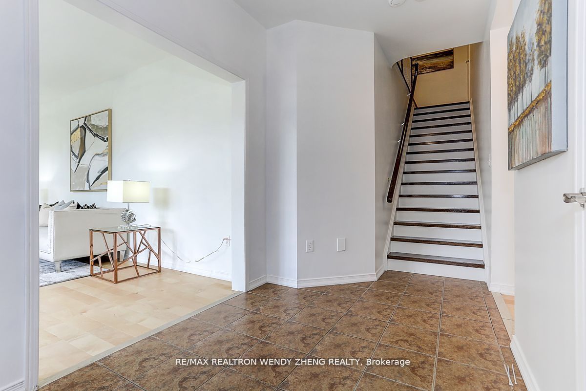 Photo 38 of 96 Woodbine Place, Oshawa, Windfields — HOMEH