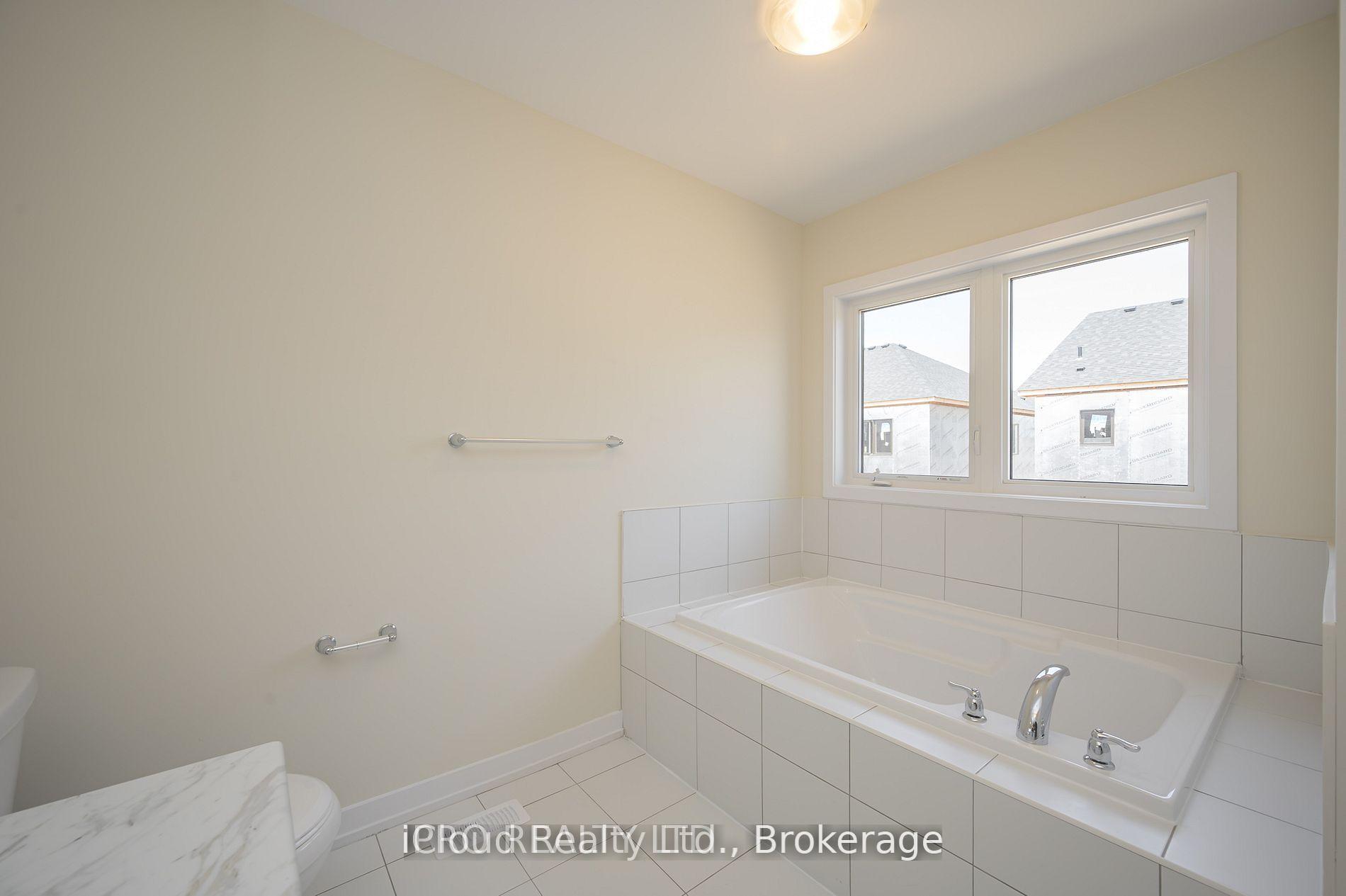 Photo 19 of 102 Sunflower Crescent, Thorold, Hurricane/Merrittville — HOMEH