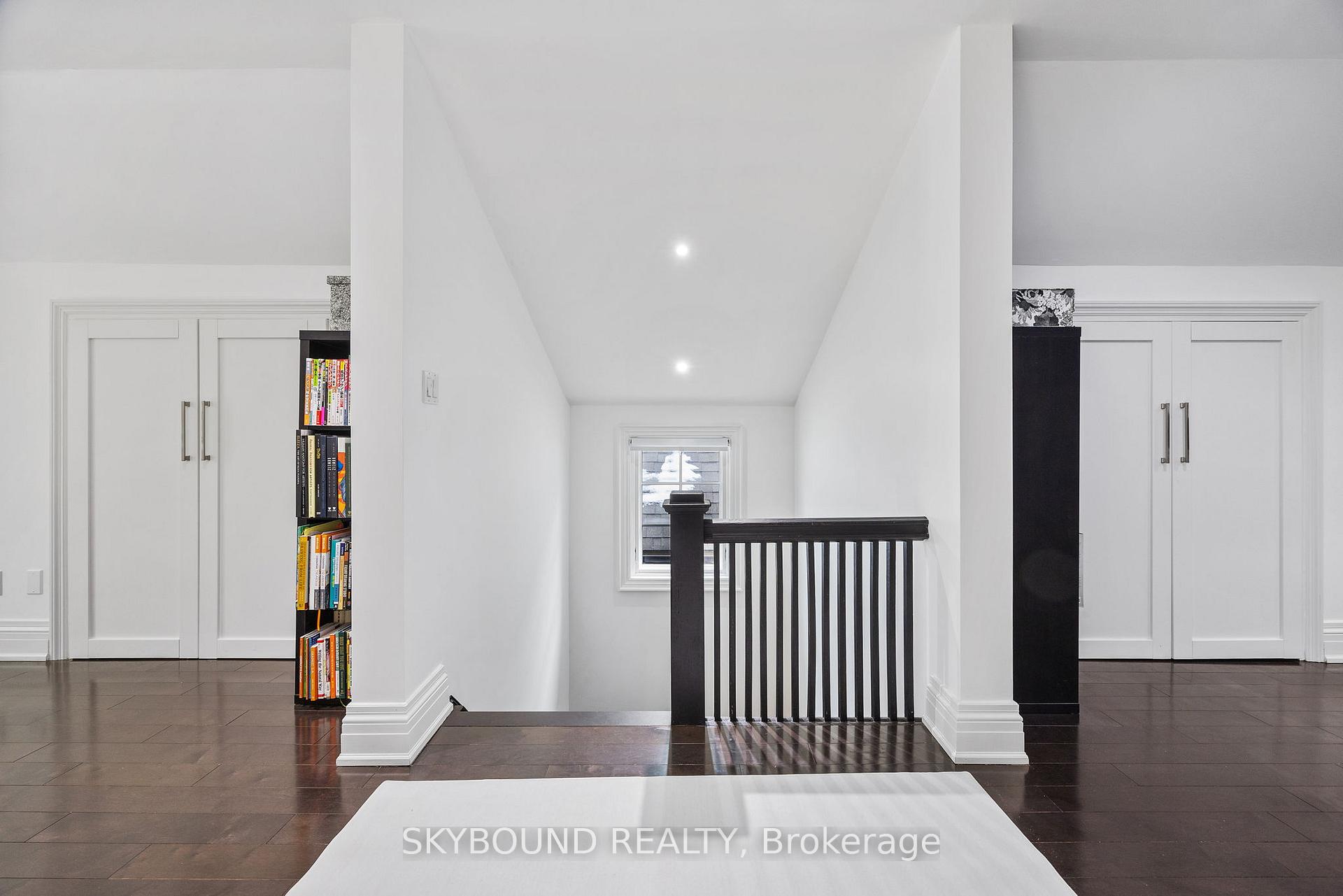 Photo 33 of 20 Fairview Boulevard, Toronto, North Riverdale — HOMEH