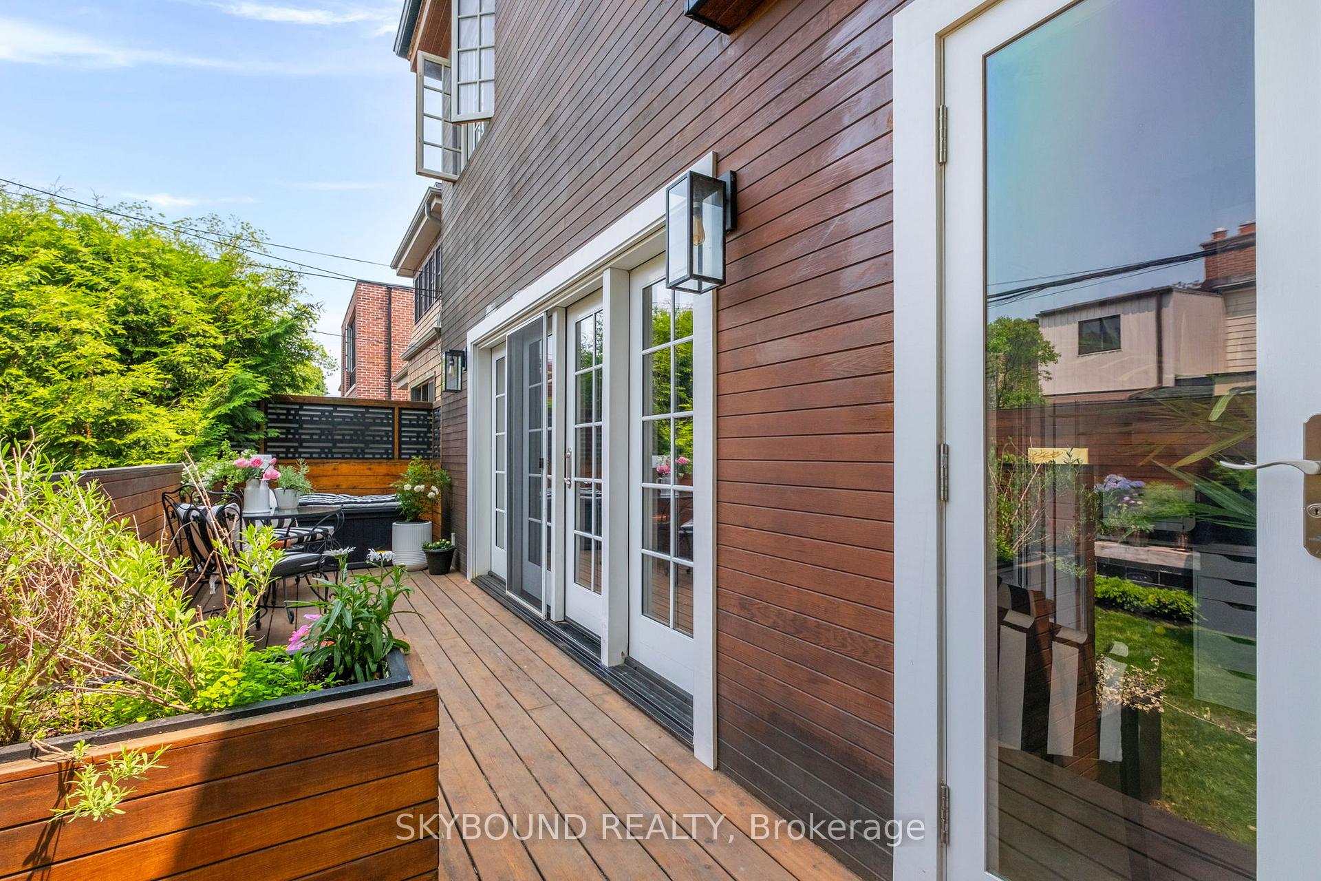 Photo 45 of 20 Fairview Boulevard, Toronto, North Riverdale — HOMEH