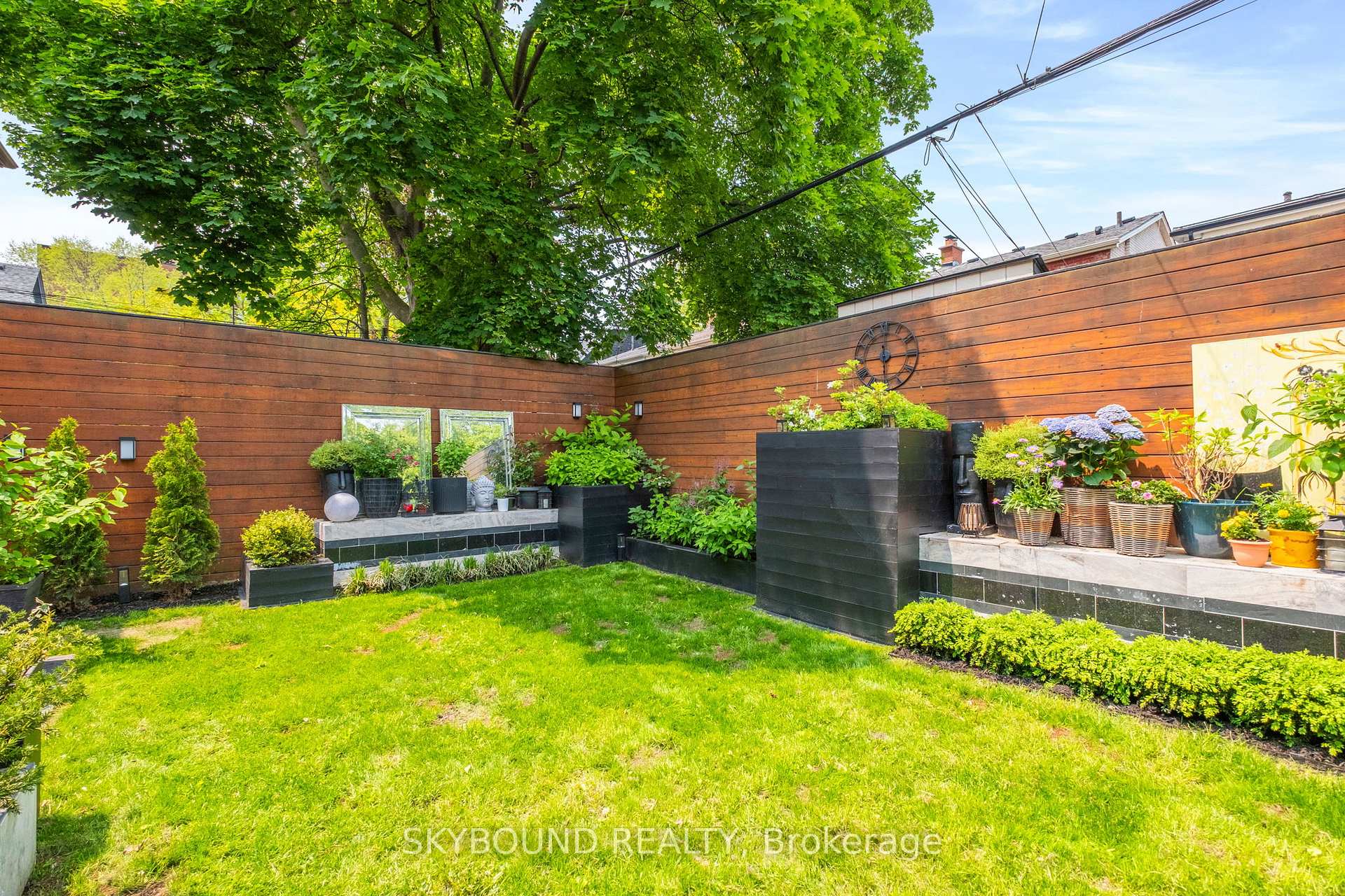 Photo 47 of 20 Fairview Boulevard, Toronto, North Riverdale — HOMEH