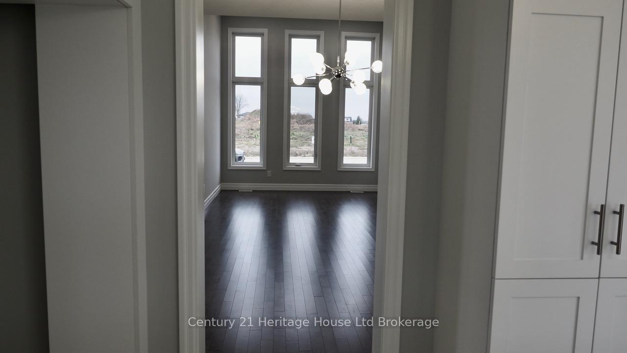 Photo 16 of 12 Sycamore Drive, Tillsonburg — HOMEH