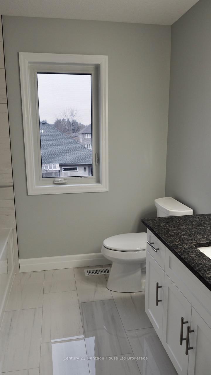 Photo 32 of 12 Sycamore Drive, Tillsonburg — HOMEH