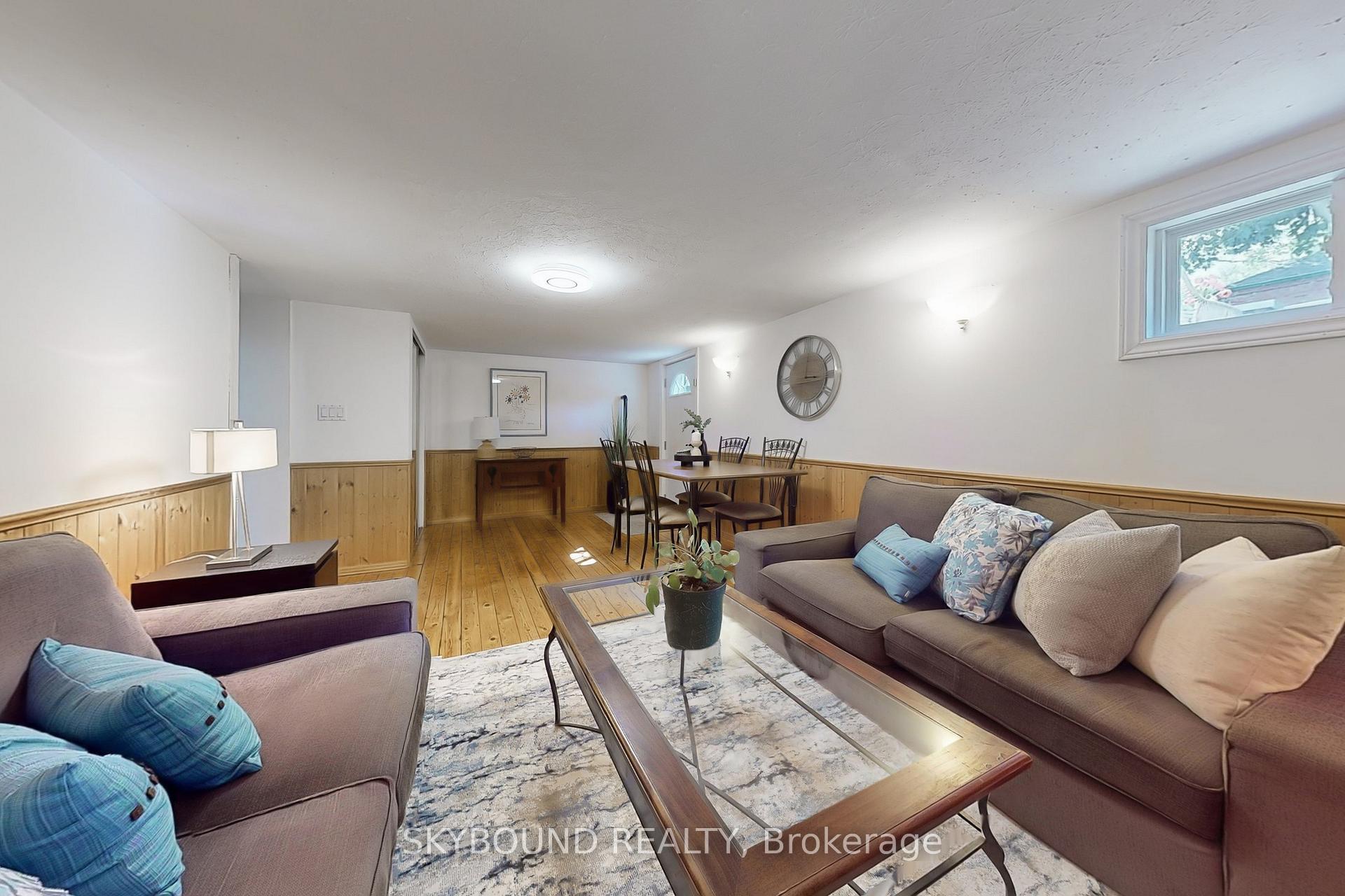 Photo 21 of 100 Lankin Boulevard, Toronto, East York — HOMEH