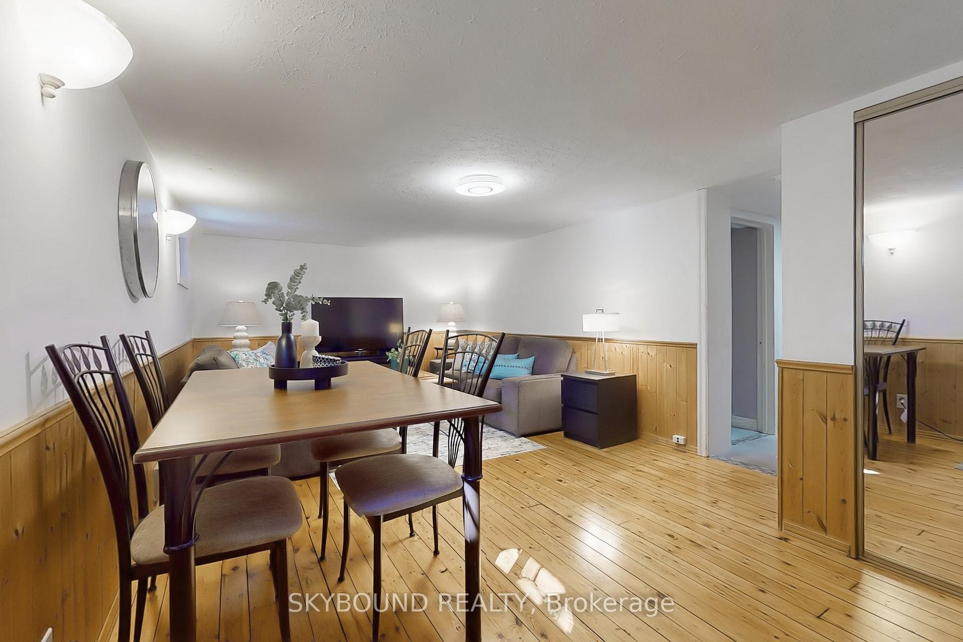 Photo 22 of 100 Lankin Boulevard, Toronto, East York — HOMEH