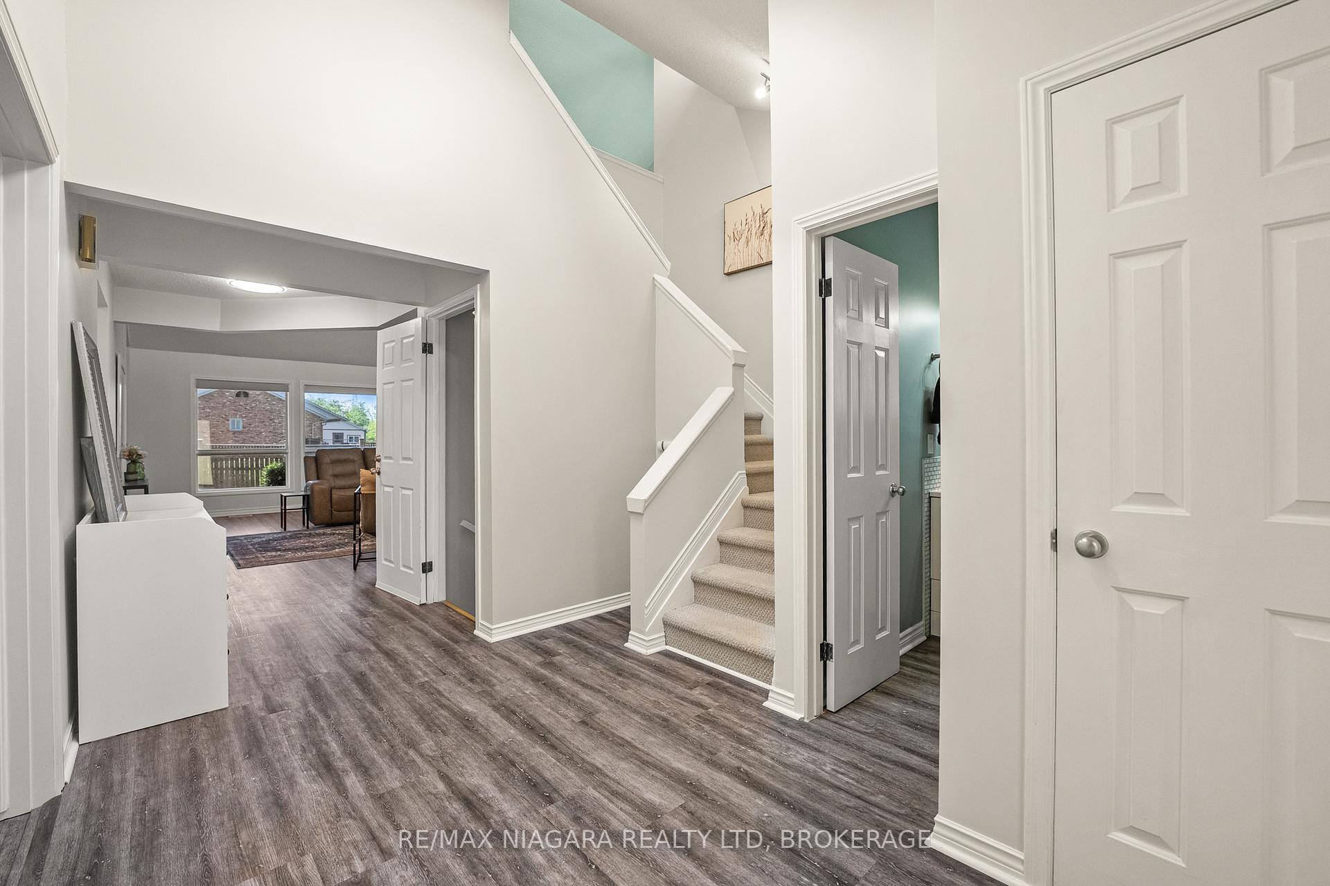Photo 6 of 2205 Gainer Street, Thorold, Port Robinson — HOMEH