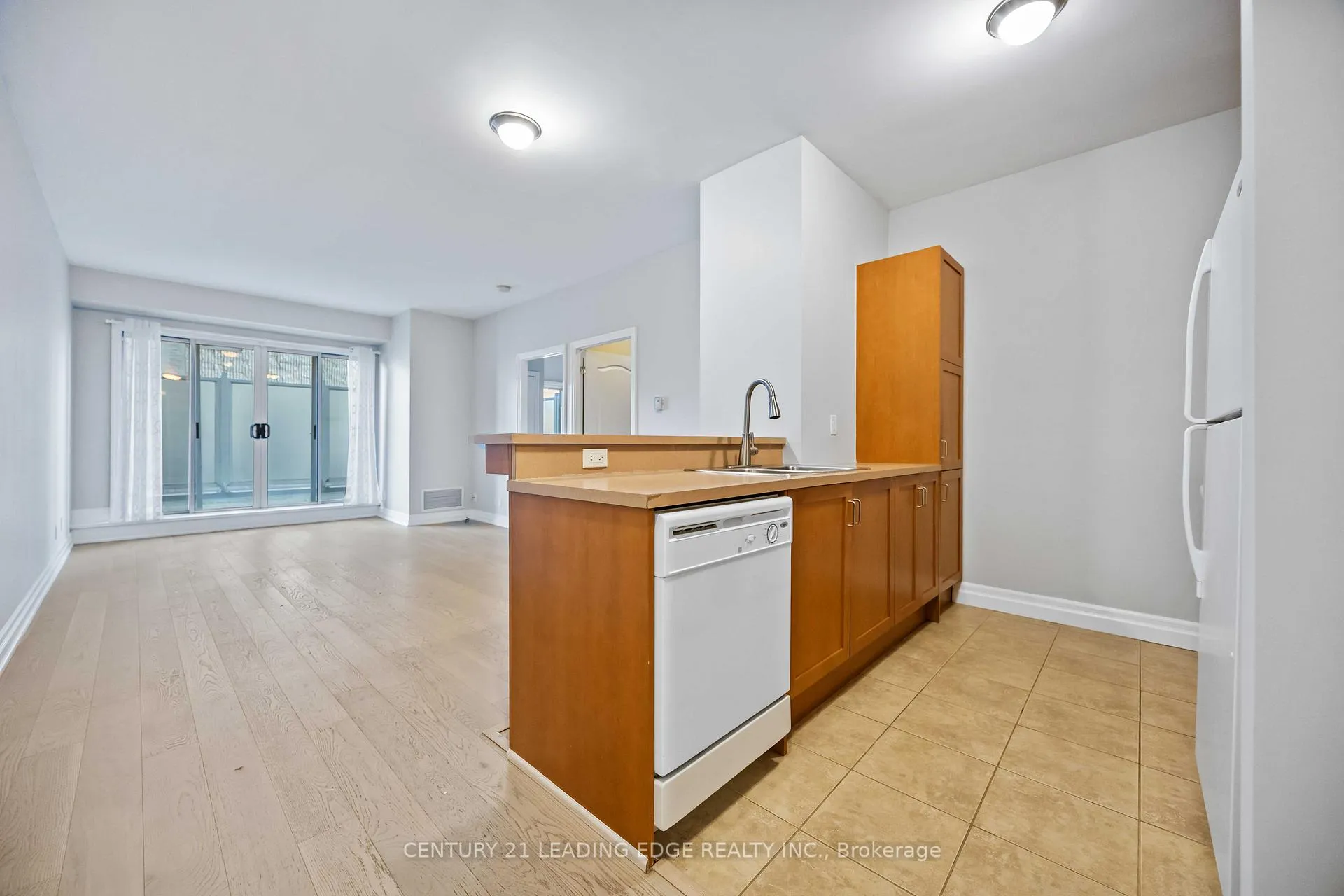 Photo 14 of Unit 302, 44 Bond Street W, Oshawa, O'Neill — HOMEH