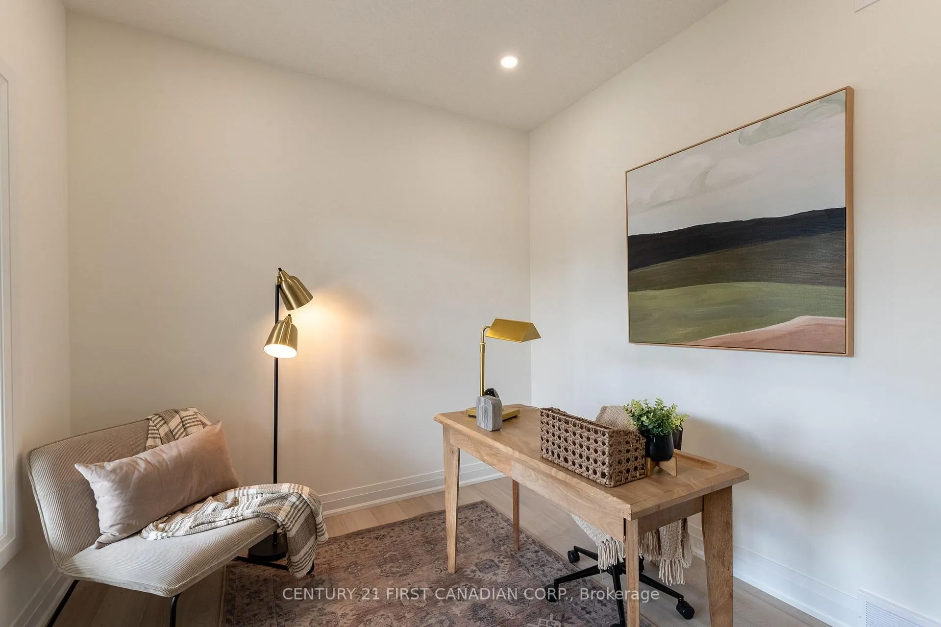 Photo 8 of 116 Sheldabren Street, North Middlesex, Ailsa Craig — HOMEH