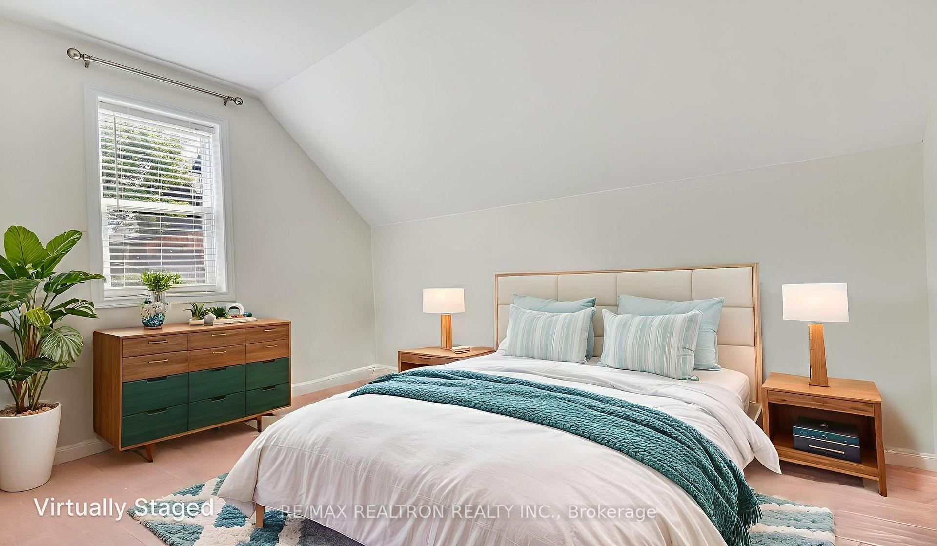 Photo 4 of 155 Dawes Road, Toronto, Danforth Village-East York — HOMEH