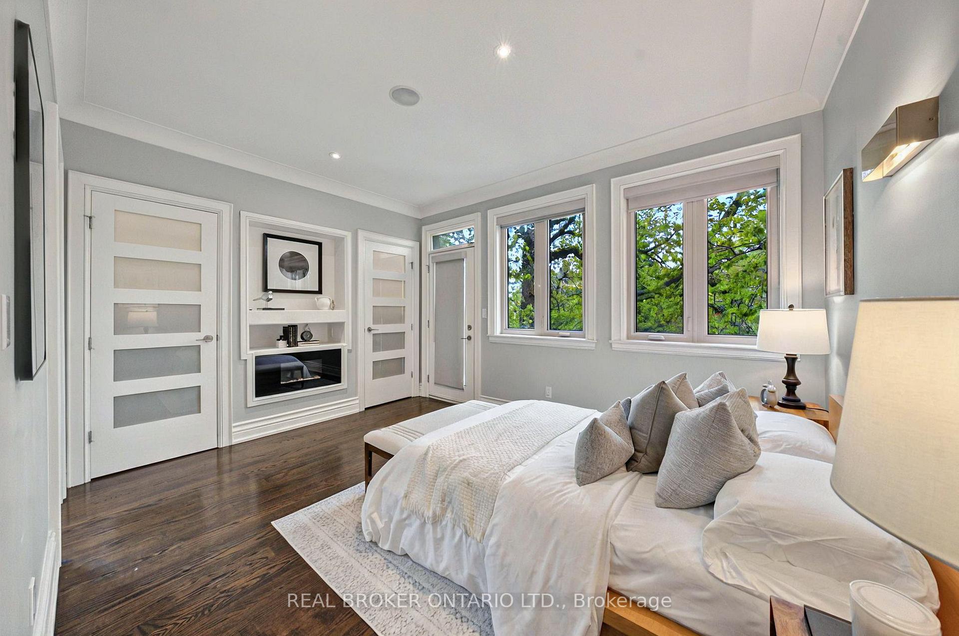 Photo 15 of 194 Lee Avenue, Toronto, The Beaches — HOMEH