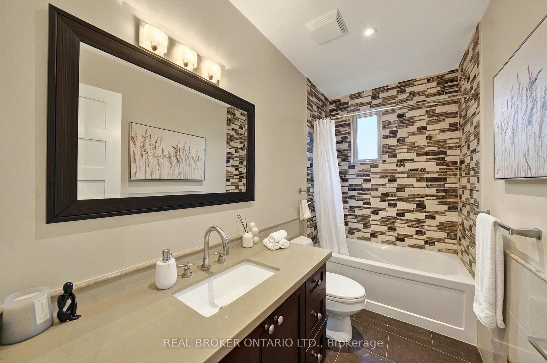 Photo 19 of 194 Lee Avenue, Toronto, The Beaches — HOMEH
