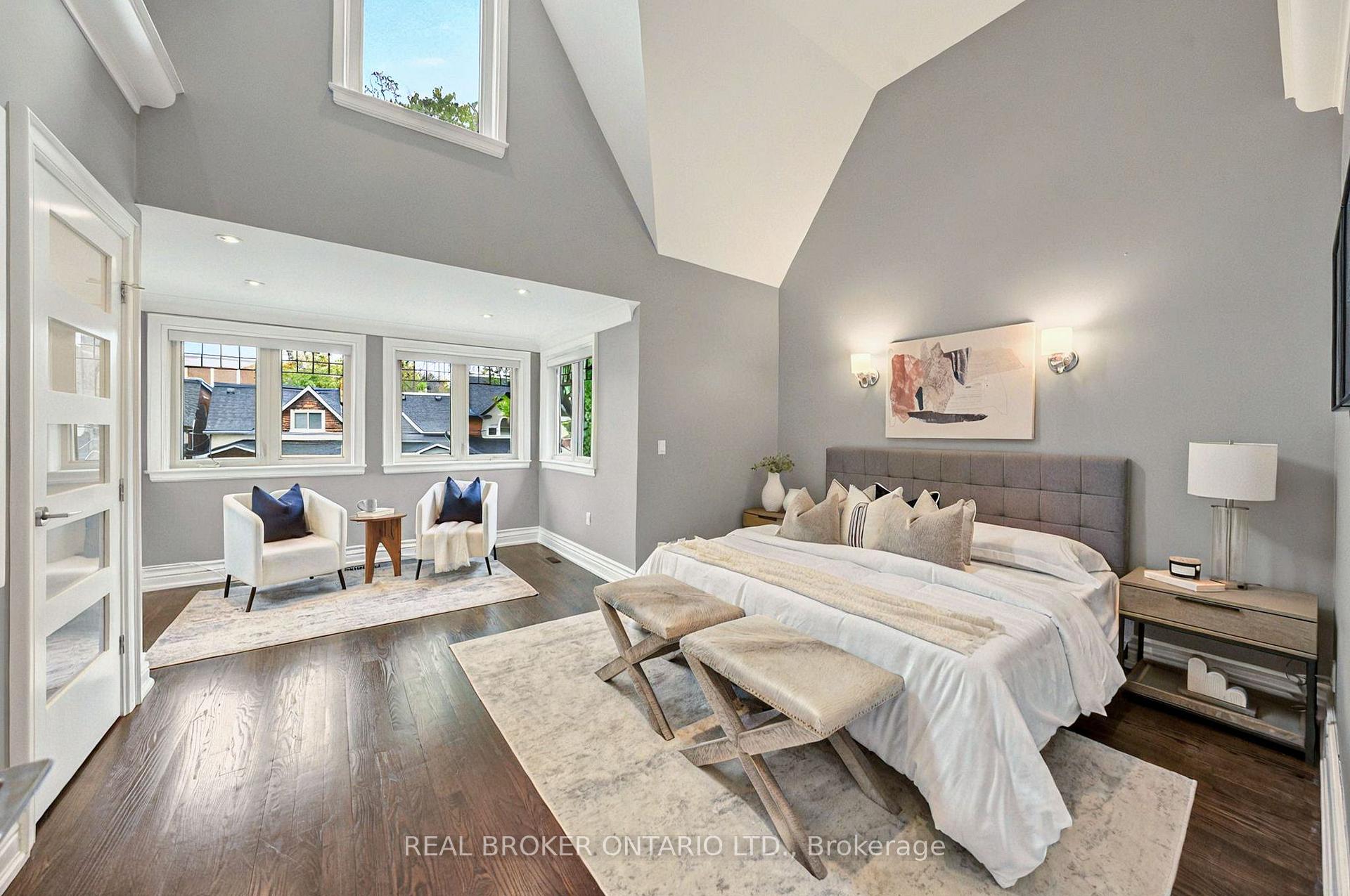 Photo 20 of 194 Lee Avenue, Toronto, The Beaches — HOMEH