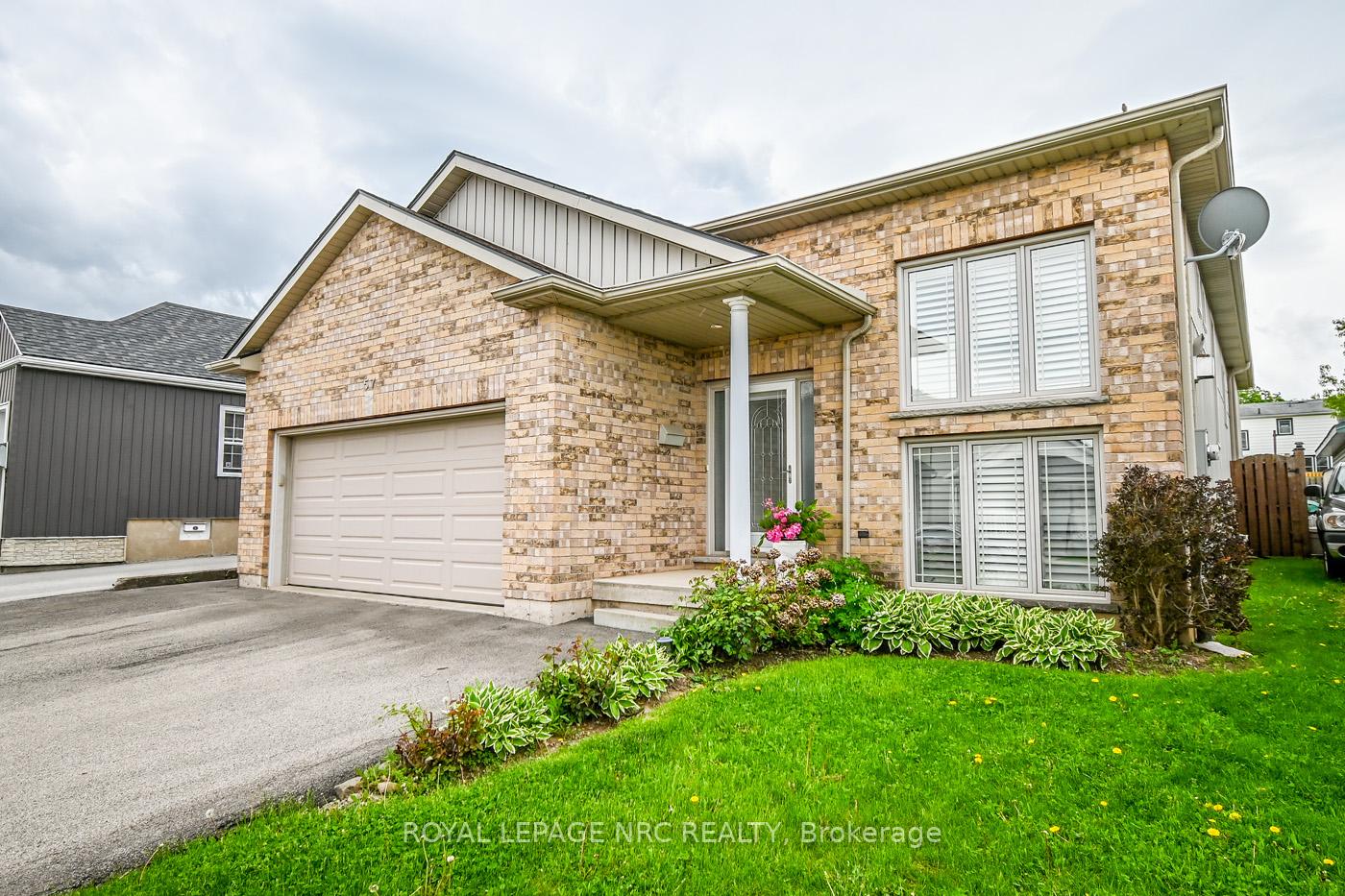 Photo 1 of 57 Sullivan Avenue, Thorold, Thorold Downtown — HOMEH